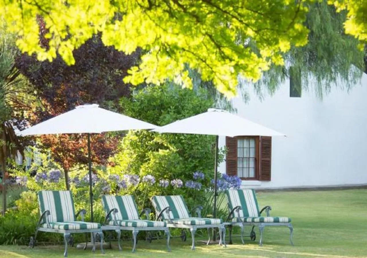 Garden view in Matoppo Inn