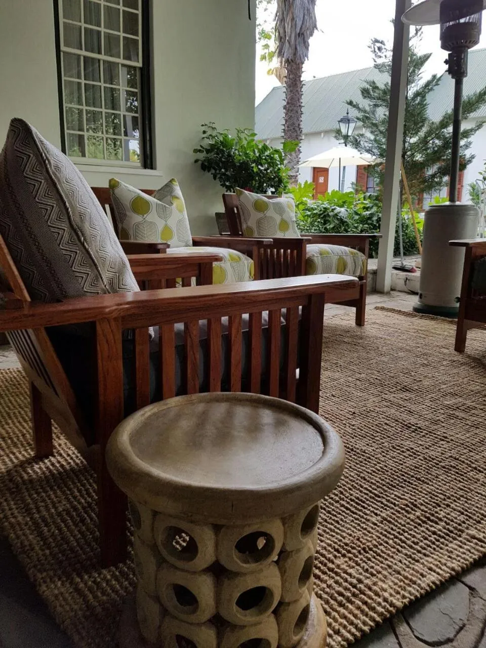 Patio in Matoppo Inn