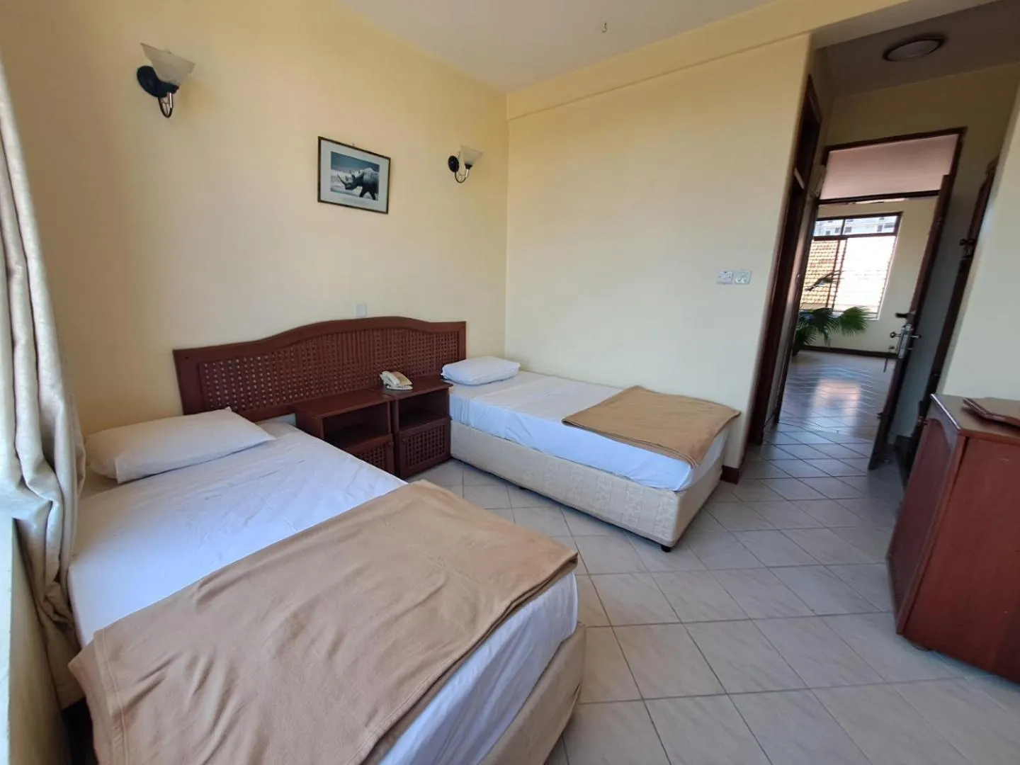 Bed in Moshi Leopard Hotel