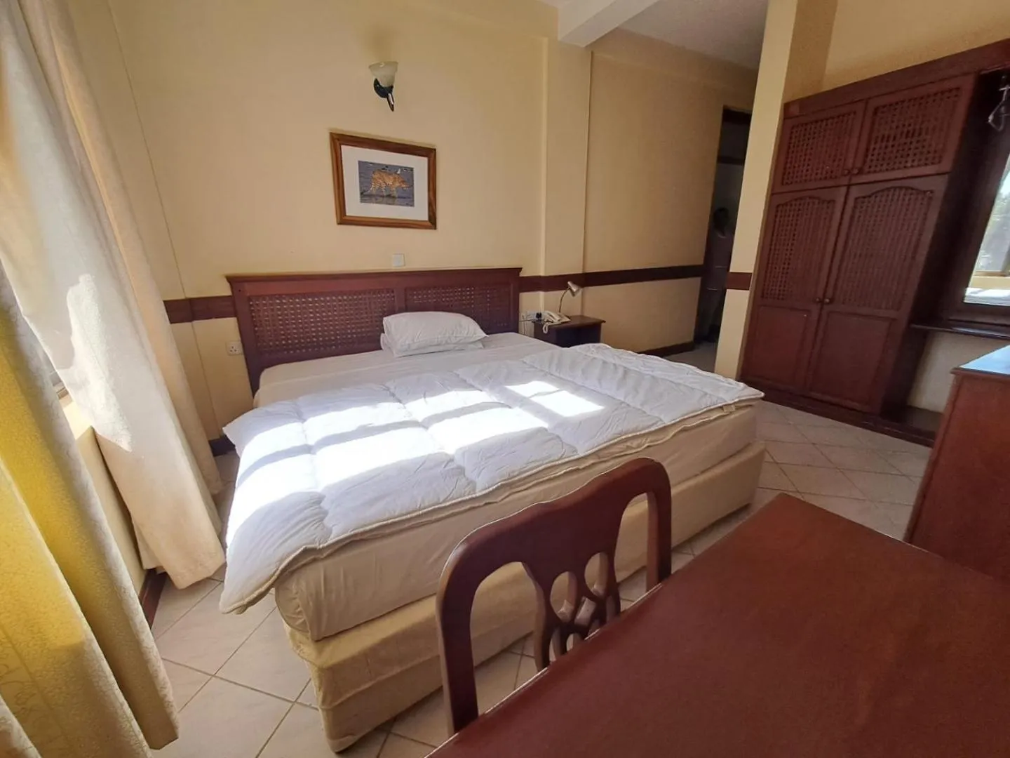 Bed in Moshi Leopard Hotel