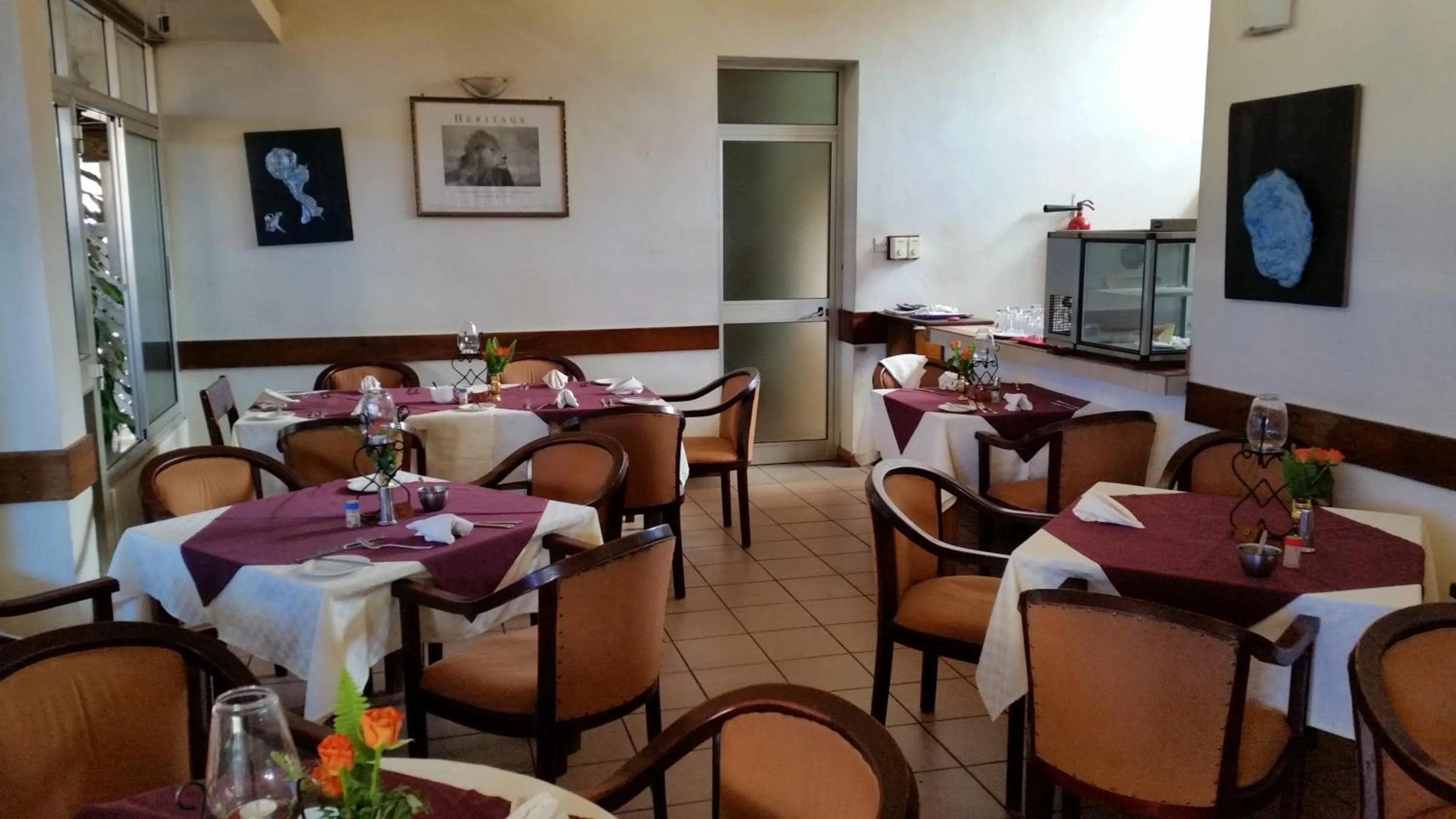 Restaurant/places to eat in Moshi Leopard Hotel