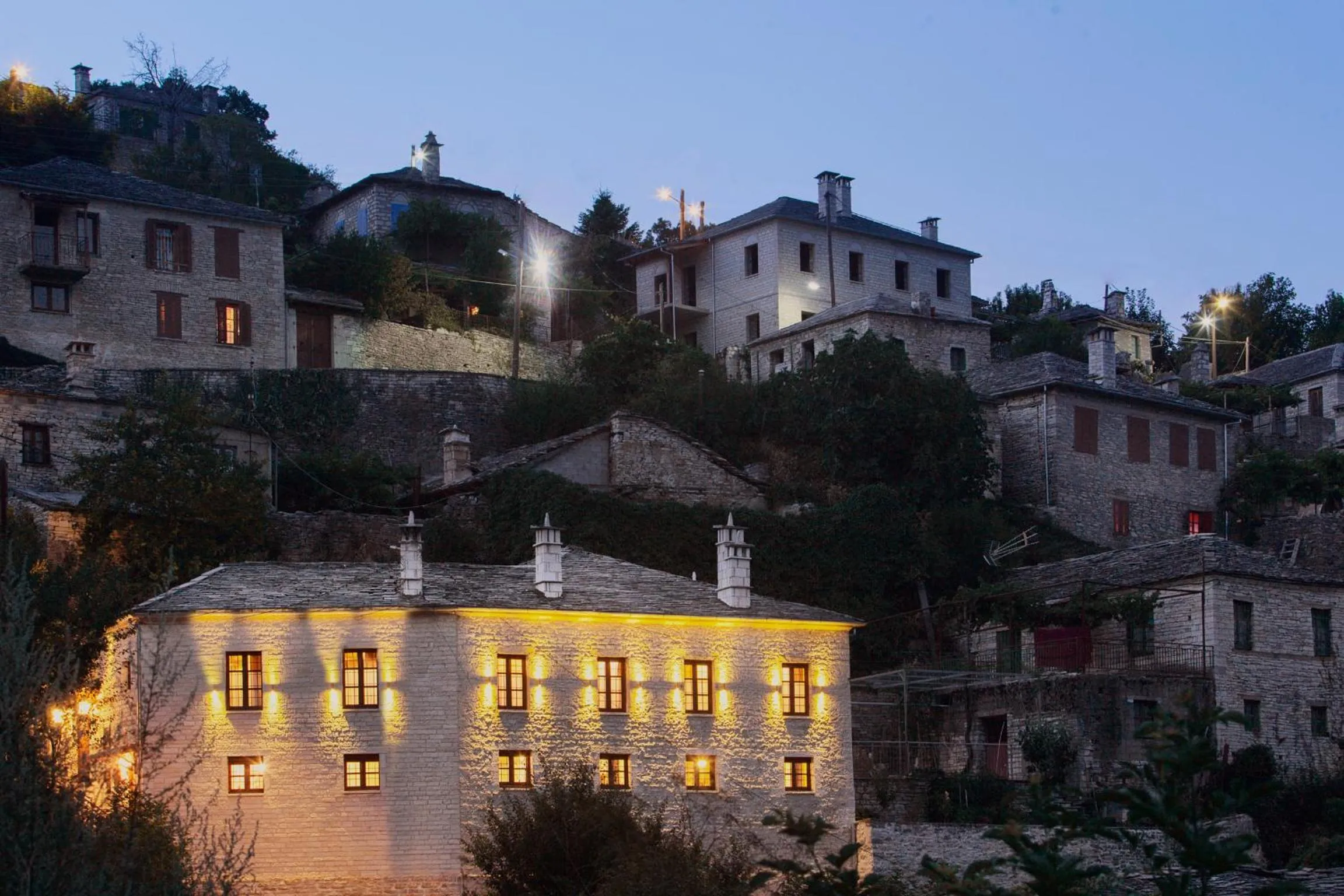 Property building in Archontiko Evridikis
