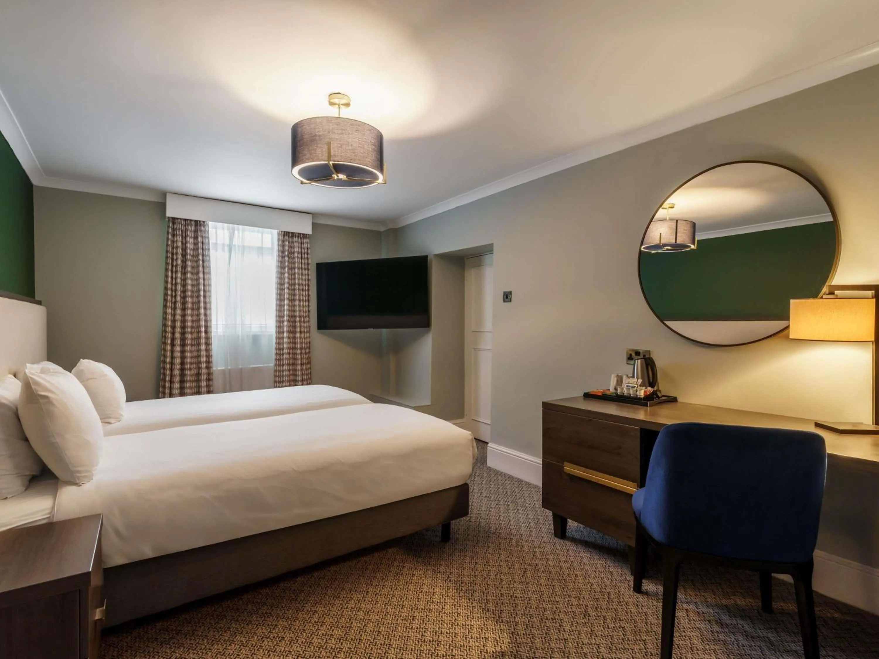 Bedroom, Bed in Mercure Blackburn Dunkenhalgh Hotel & Spa