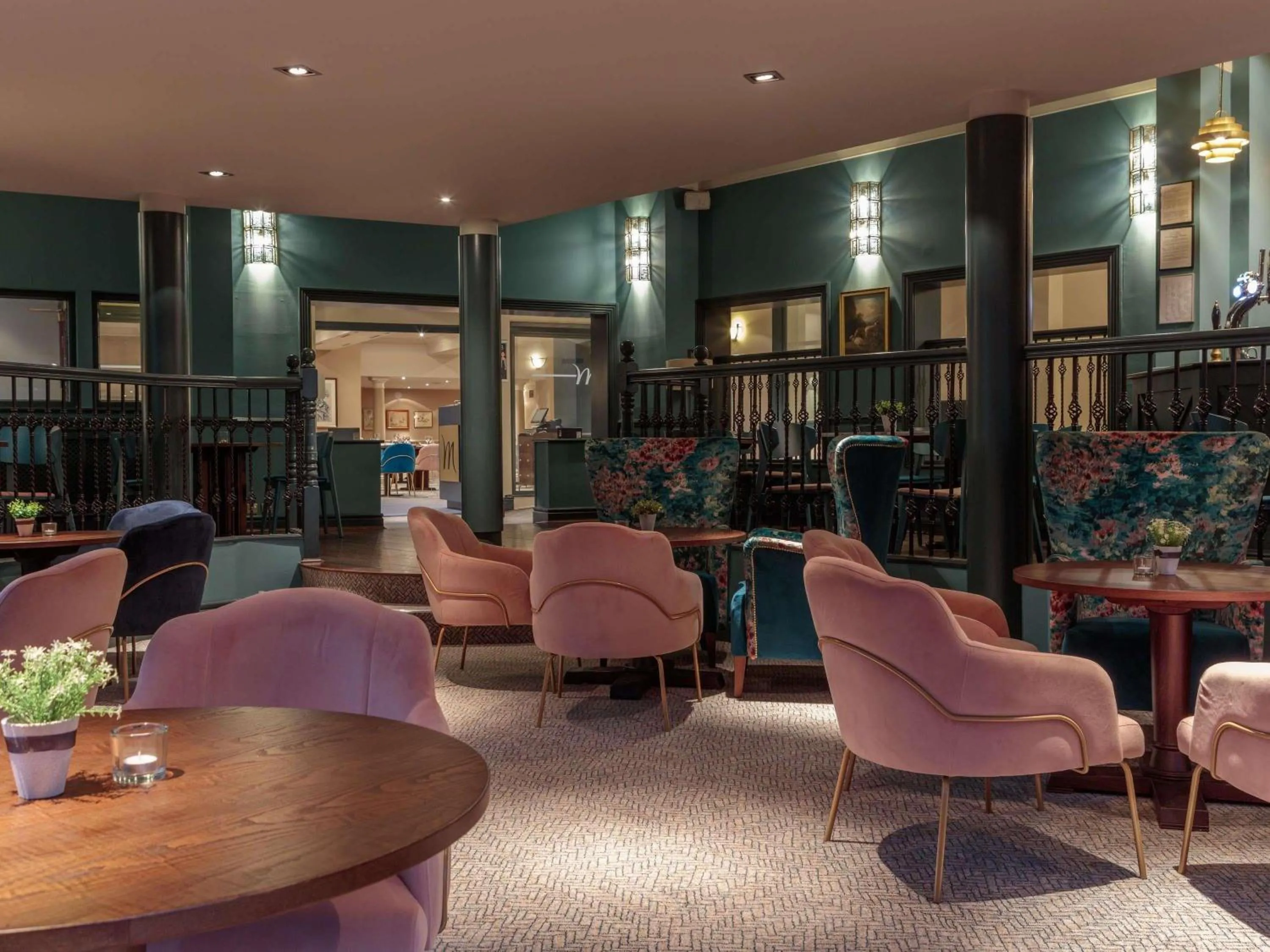 Property building in Mercure Blackburn Dunkenhalgh Hotel & Spa