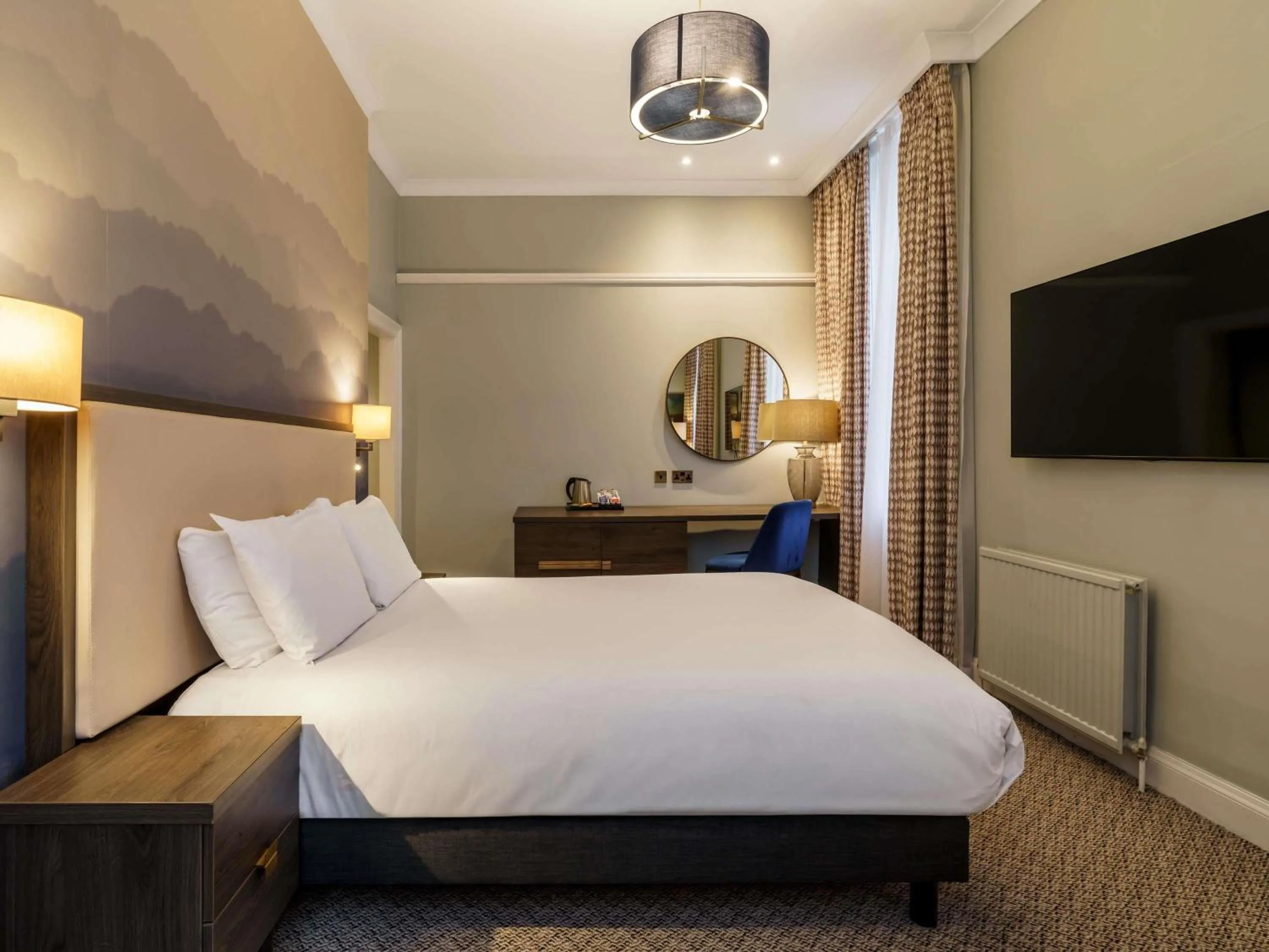 Bedroom, Bed in Mercure Blackburn Dunkenhalgh Hotel & Spa