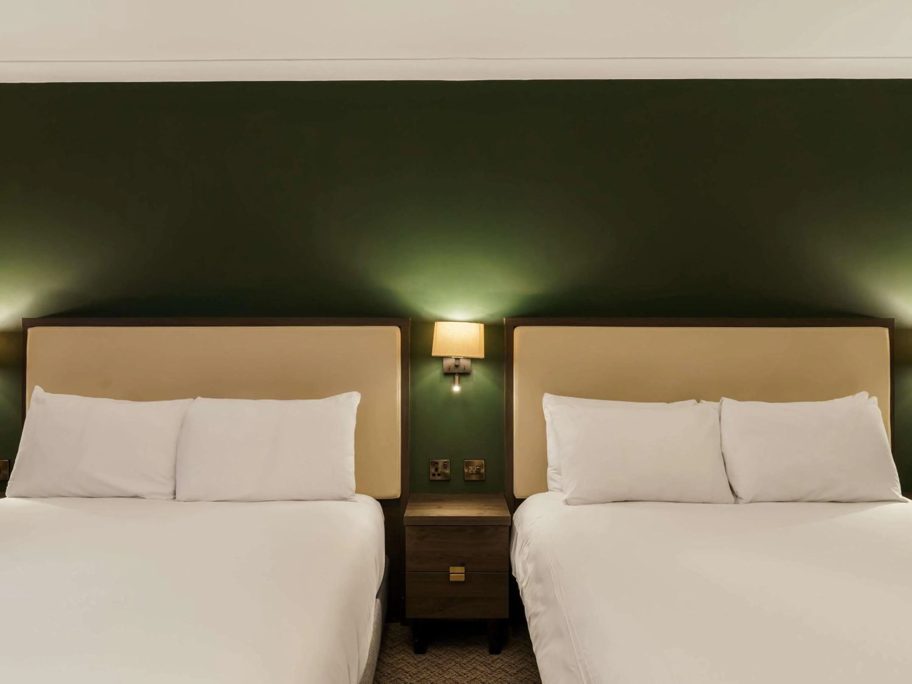 Bedroom, Bed in Mercure Blackburn Dunkenhalgh Hotel & Spa