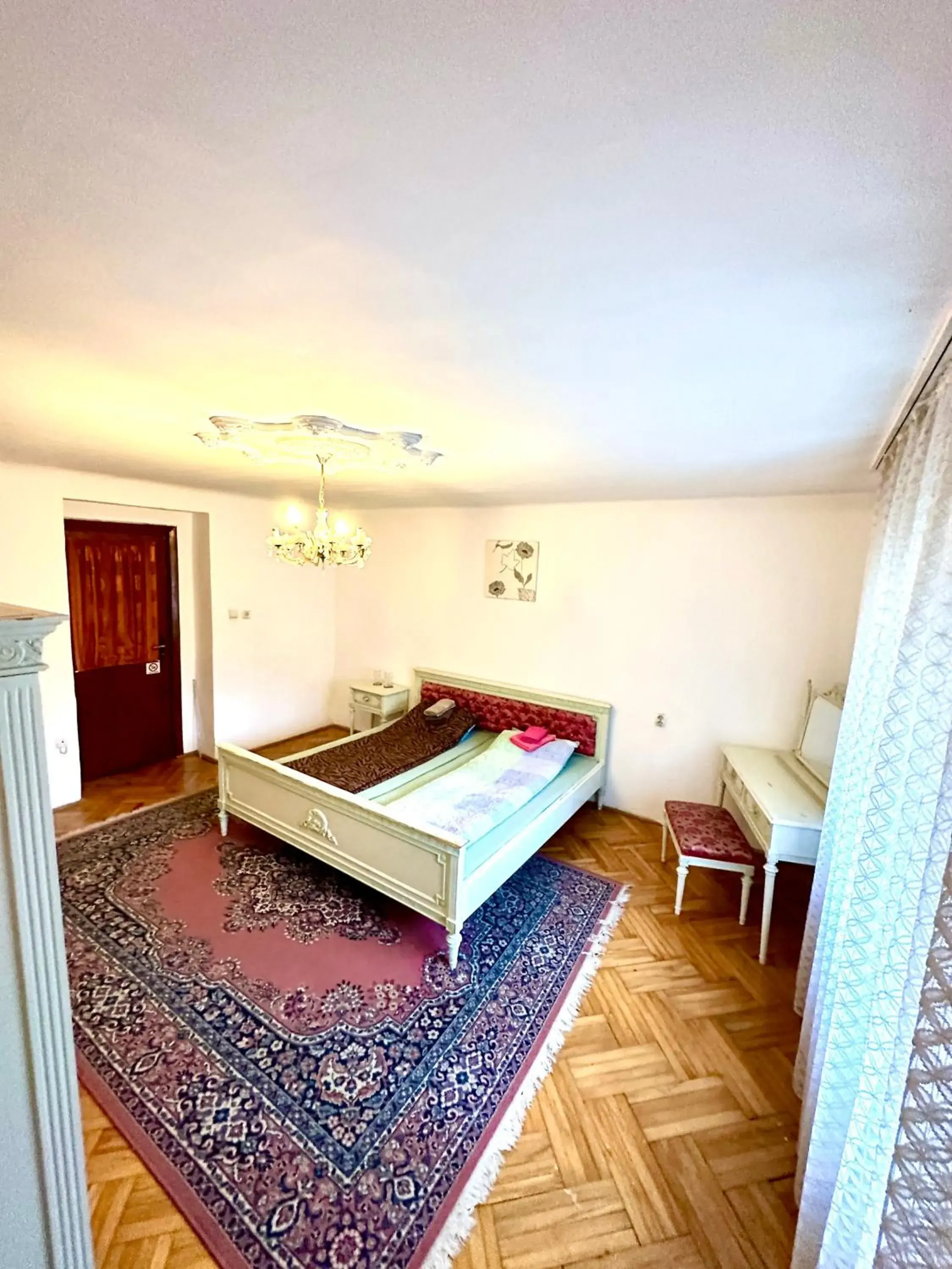 Superior Double Room with Shared Bathroom - single occupancy in Mosaico Alfetta Hostel Superior Double Room with Shared Bathroom - single occupancy in Mosaico Alfetta Hostel