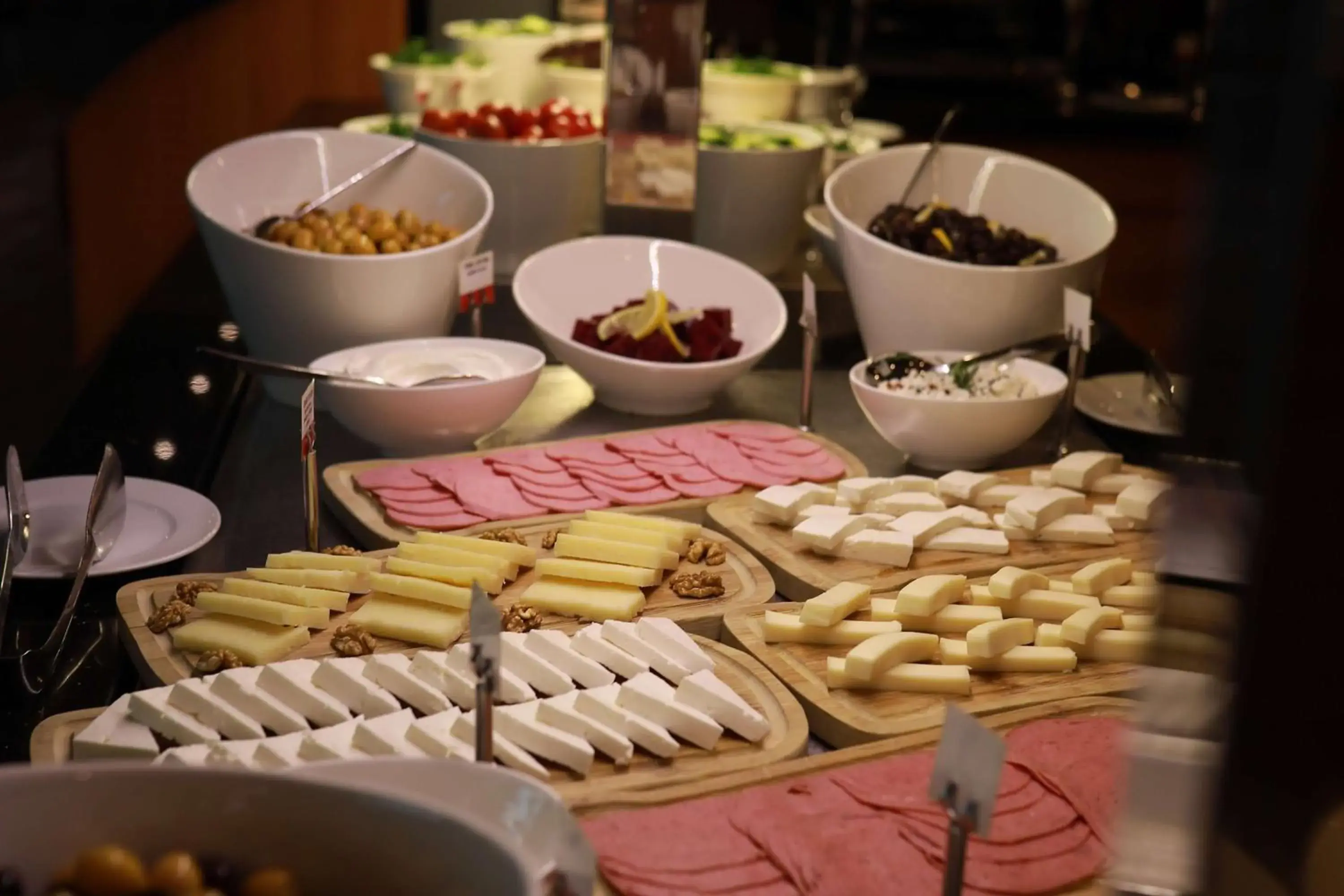 Restaurant/places to eat in Ramada By Wyndham Soma Restaurant/places to eat in Ramada By Wyndham Soma