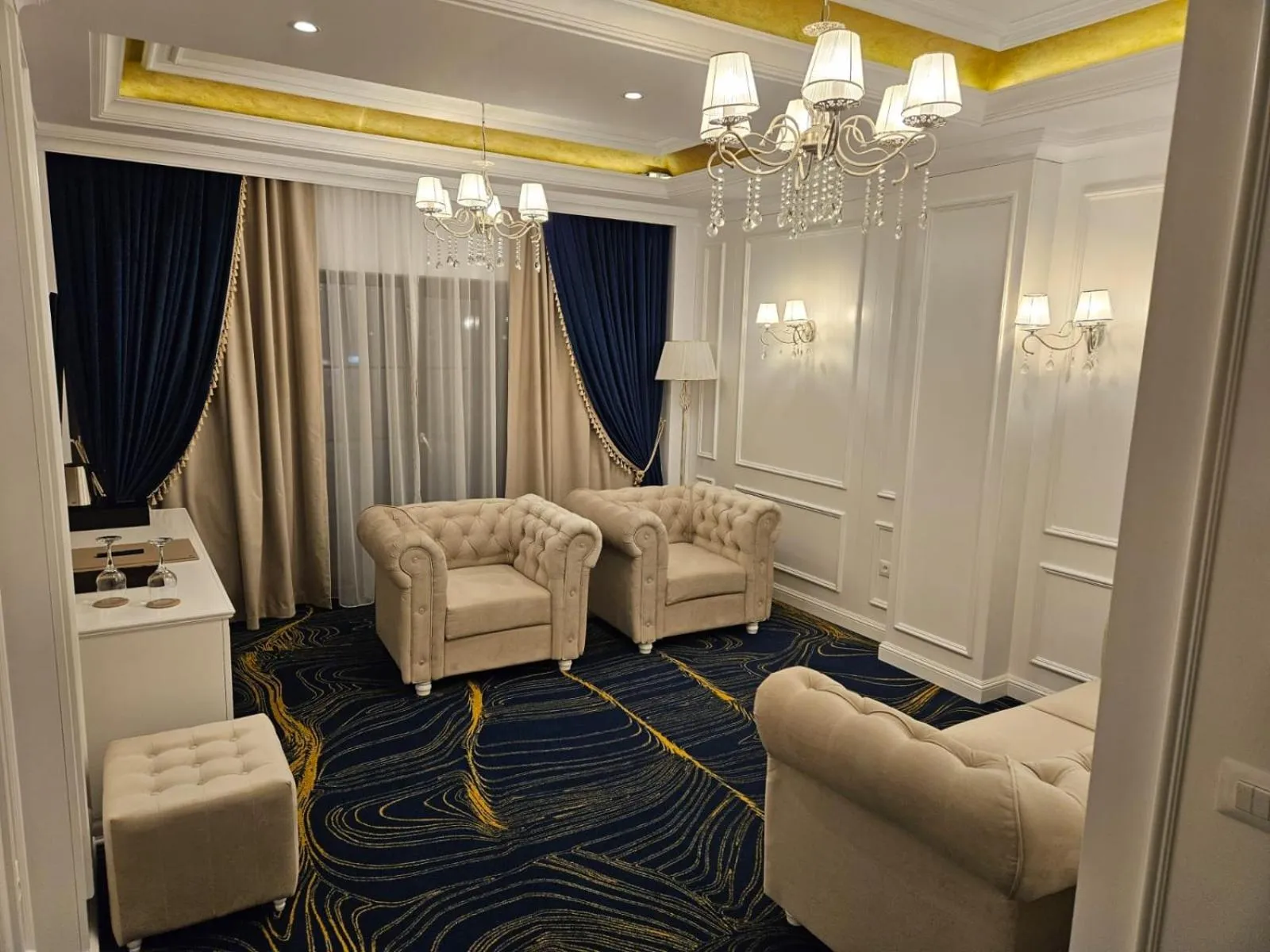 Seating area in Hotel NOBLESSE Boutique&Spa