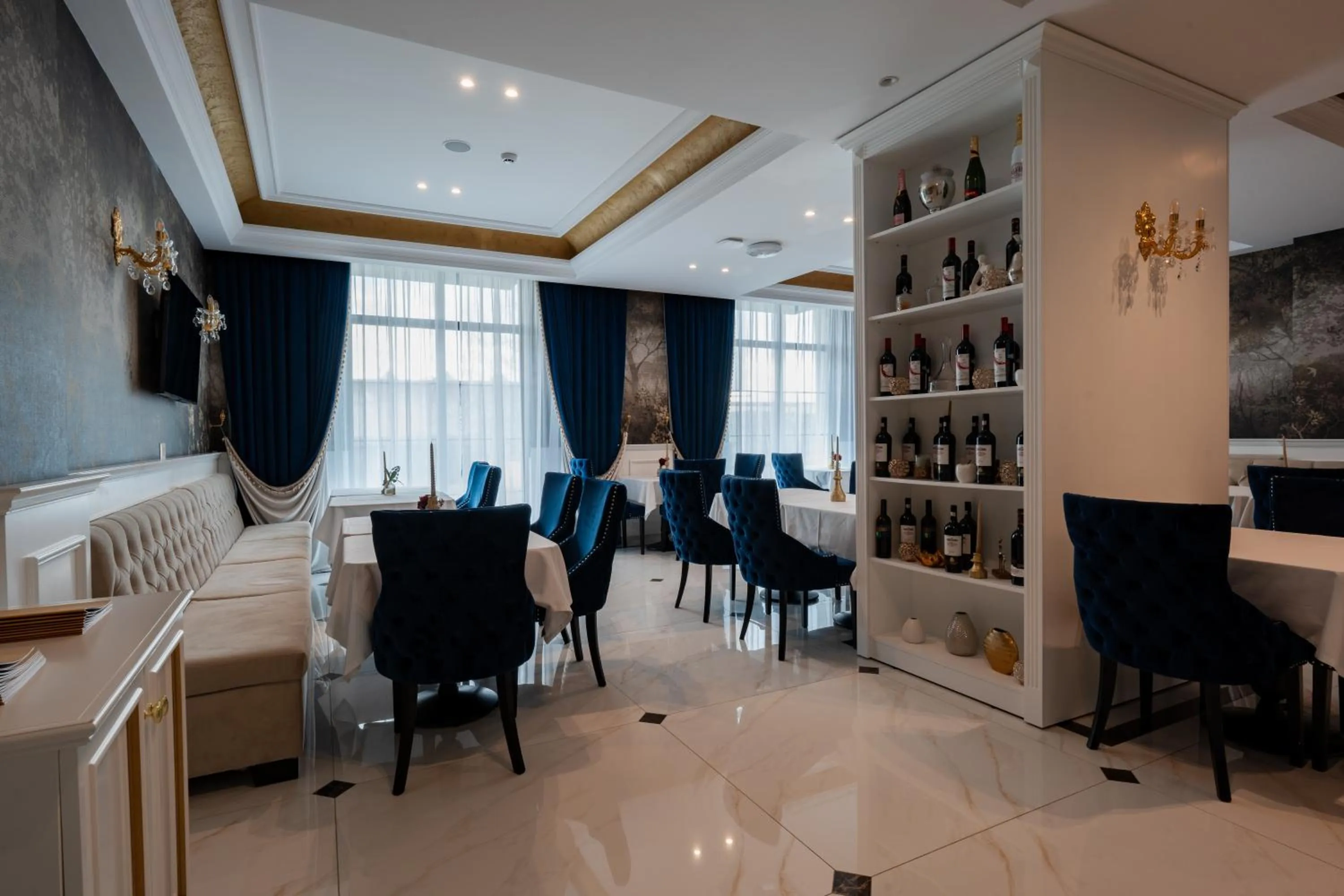 Restaurant/places to eat in Hotel NOBLESSE Boutique&Spa