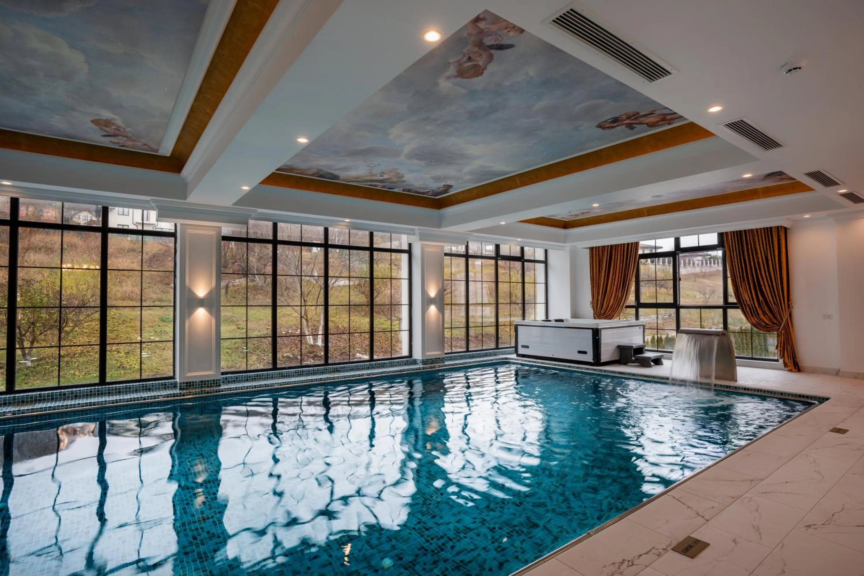 Spa and wellness centre/facilities in Hotel NOBLESSE Boutique&Spa