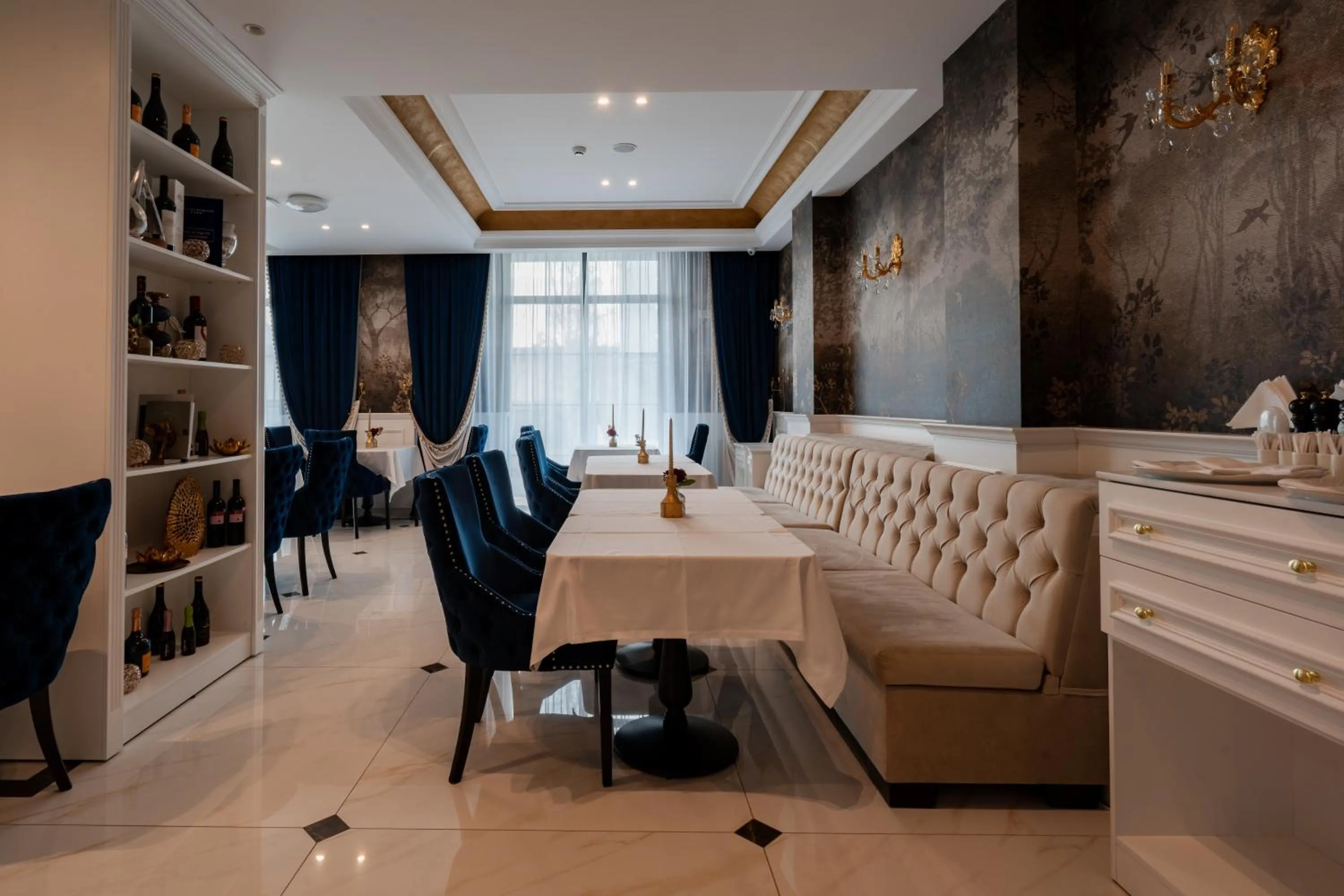 Restaurant/places to eat in Hotel NOBLESSE Boutique&Spa