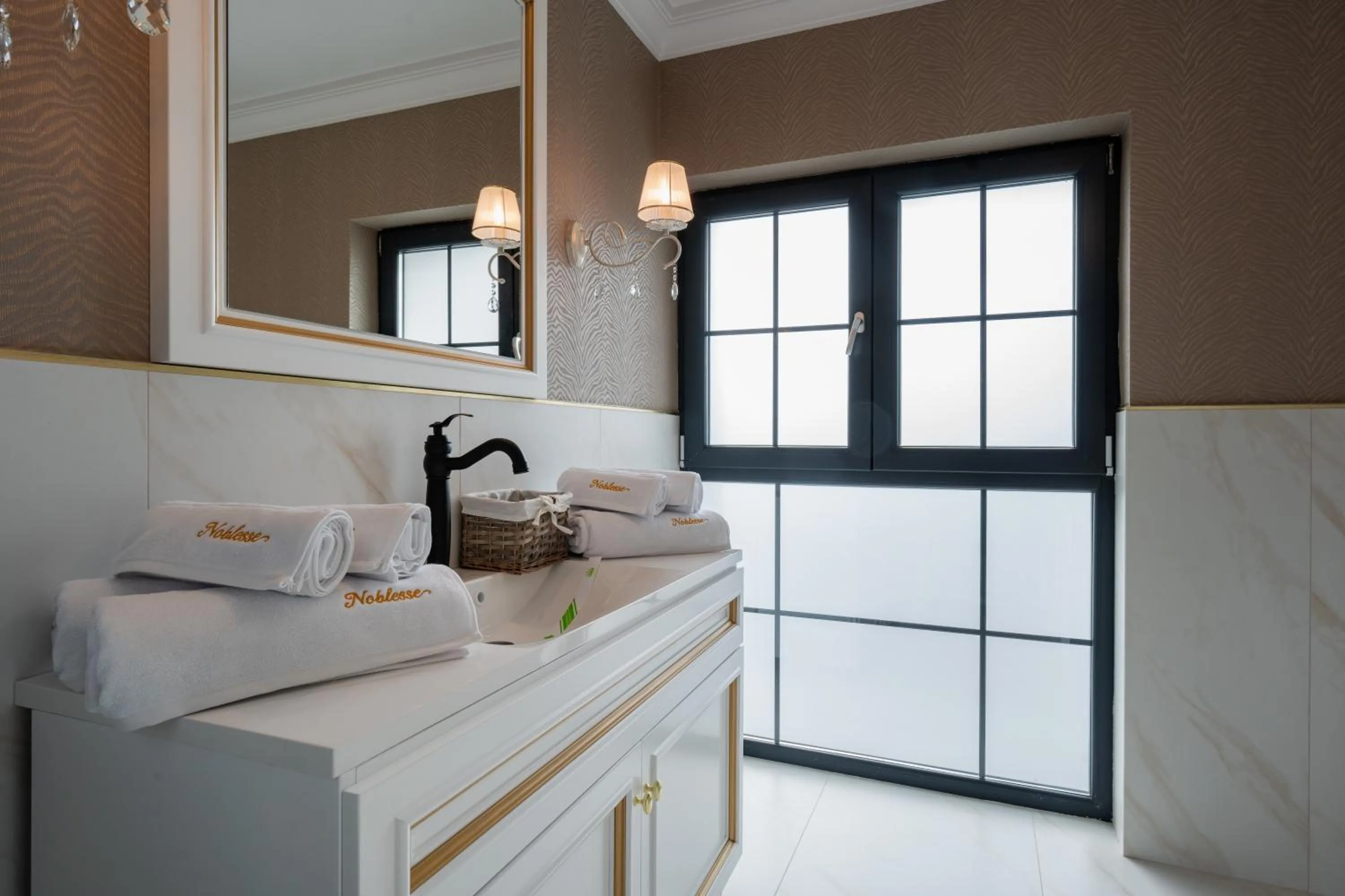 towels, Bed in Hotel NOBLESSE Boutique&Spa