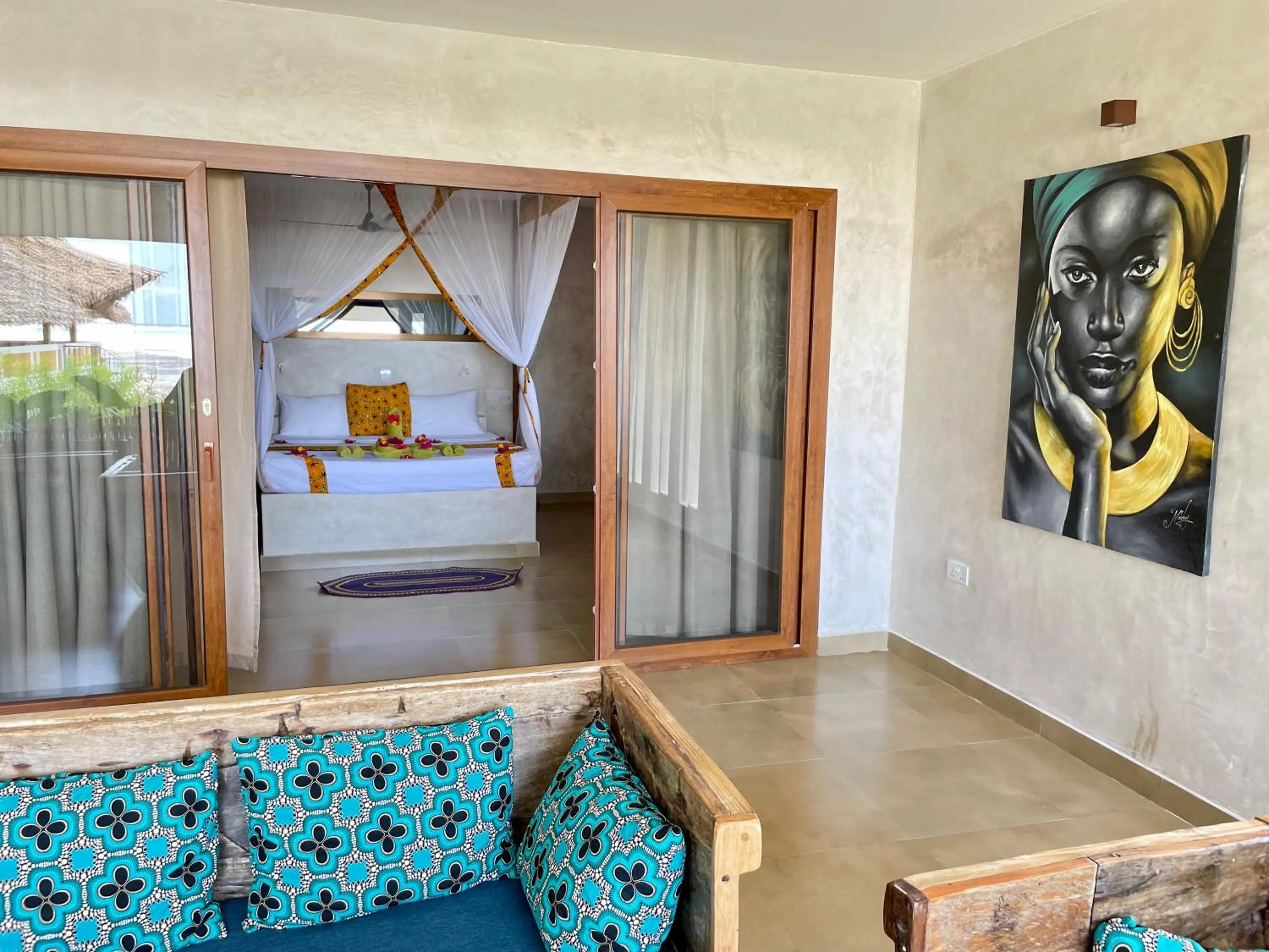 Balcony/Terrace, Bed in Blue Reef Sport & Fishing Lodge and Bungalows