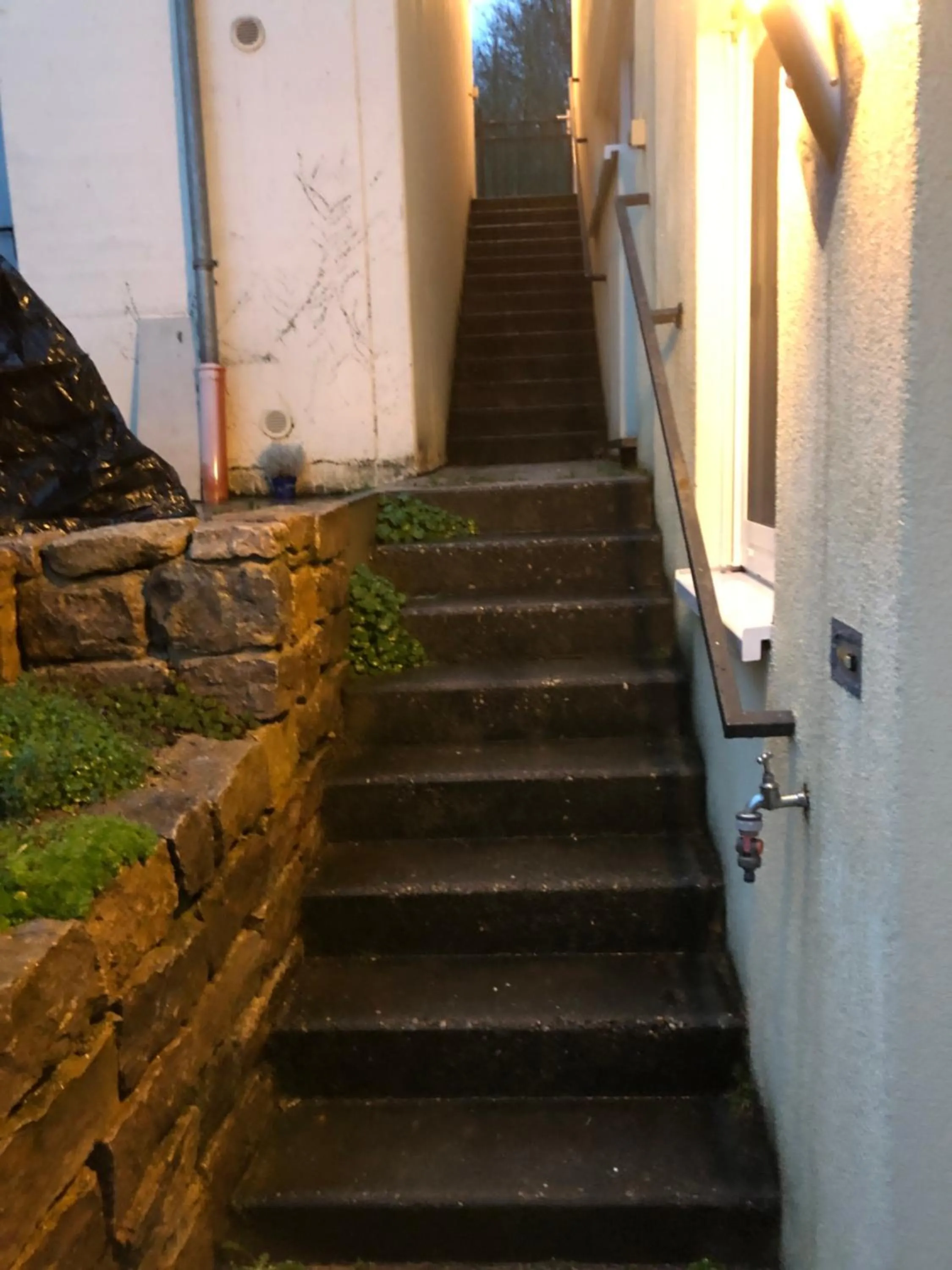 Property building in Für aktive Reisende mein Aparthotel Ochsenfurt mit Terrasse, ideal for long stay, relocation