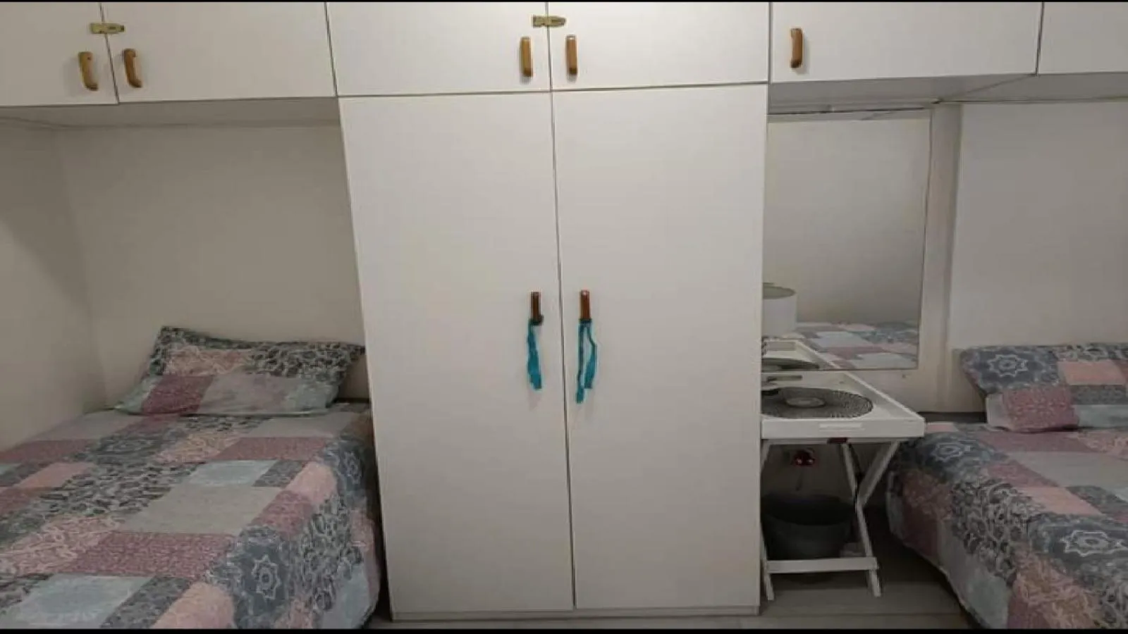 Photo of the whole room, Bed in Toti Cabana 58