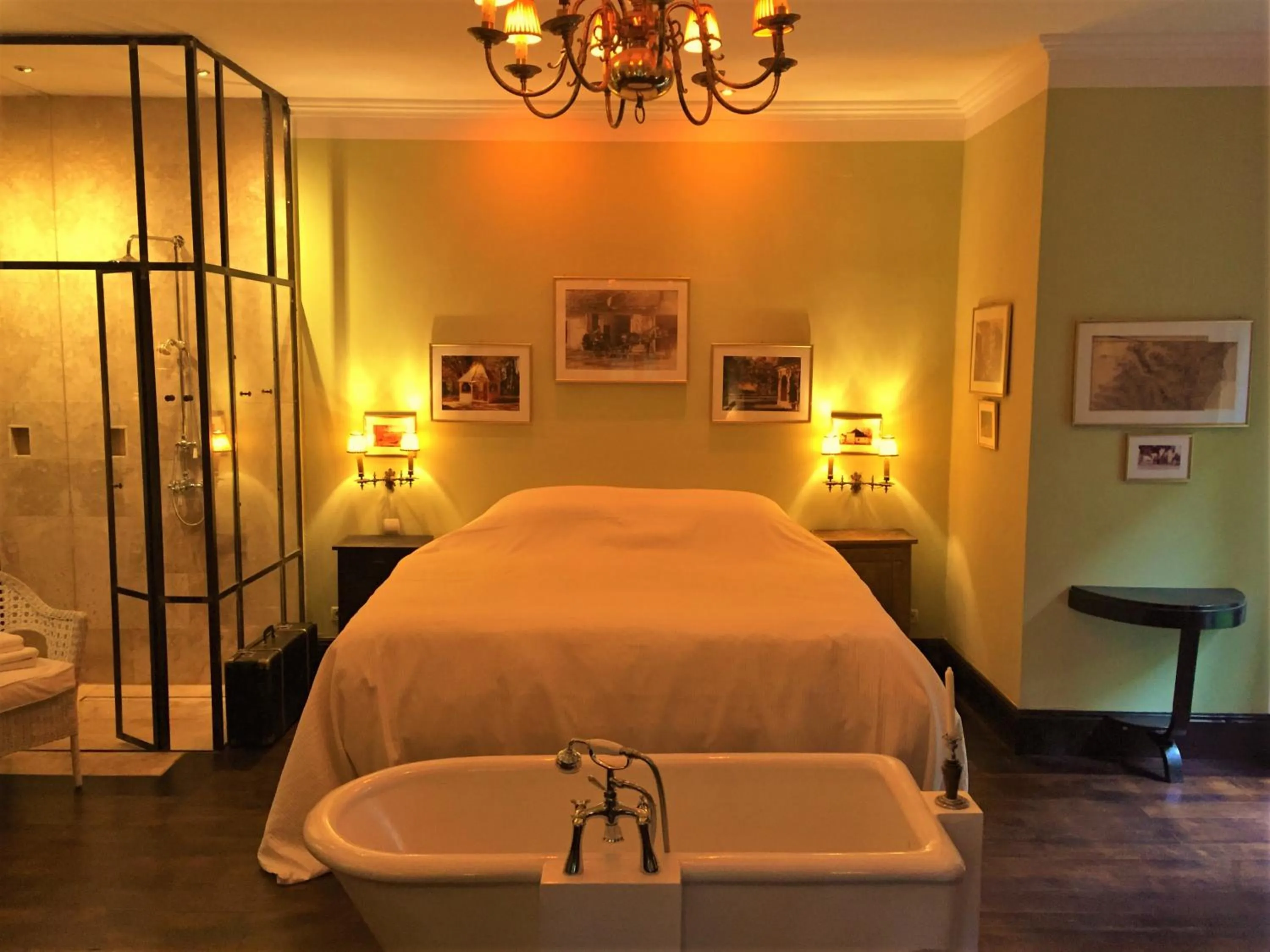 Photo of the whole room, Bed in Zabola Estate - Transylvania