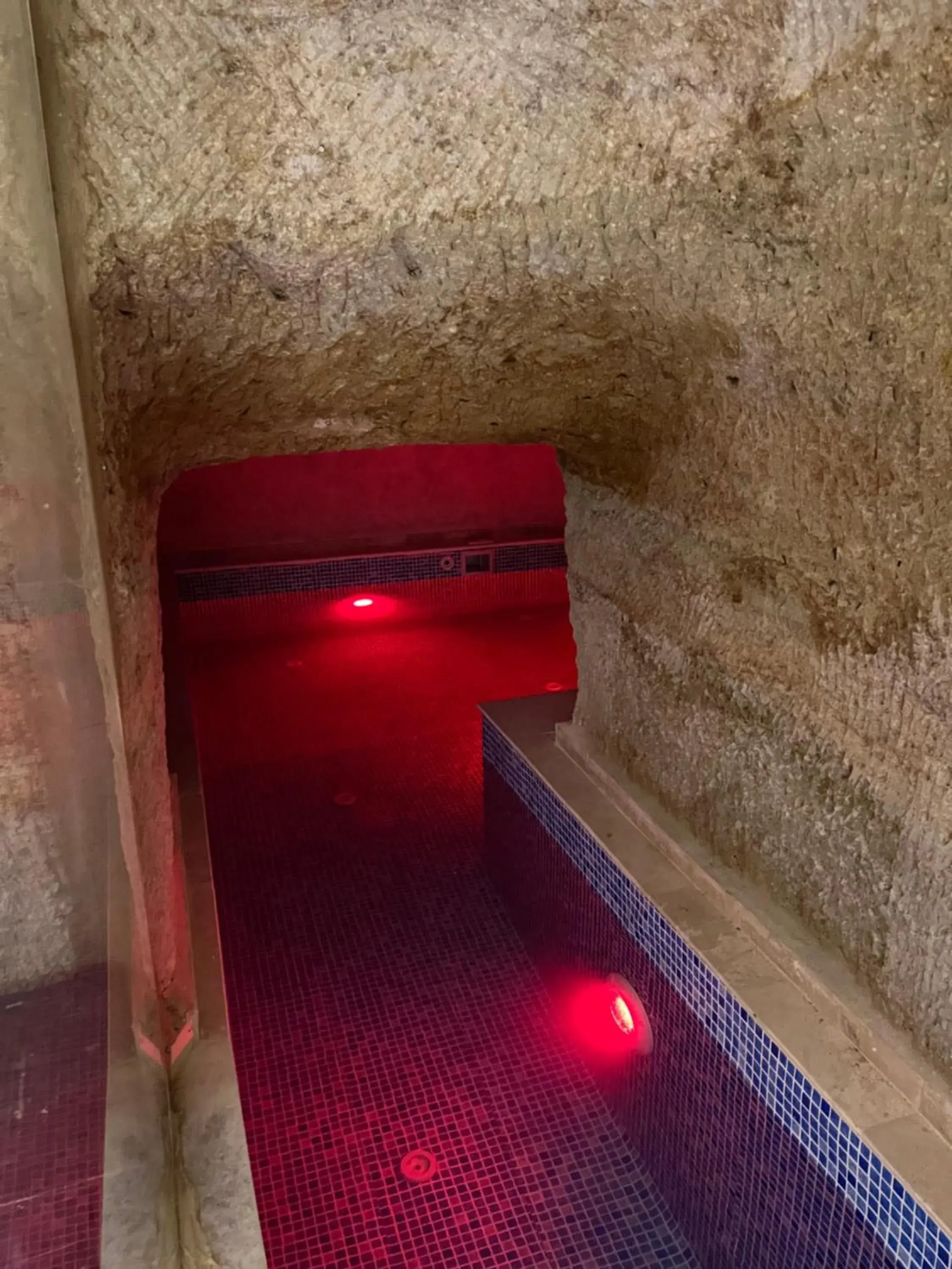 Swimming pool in Chakra Special Caves Swimming pool in Chakra Special Caves