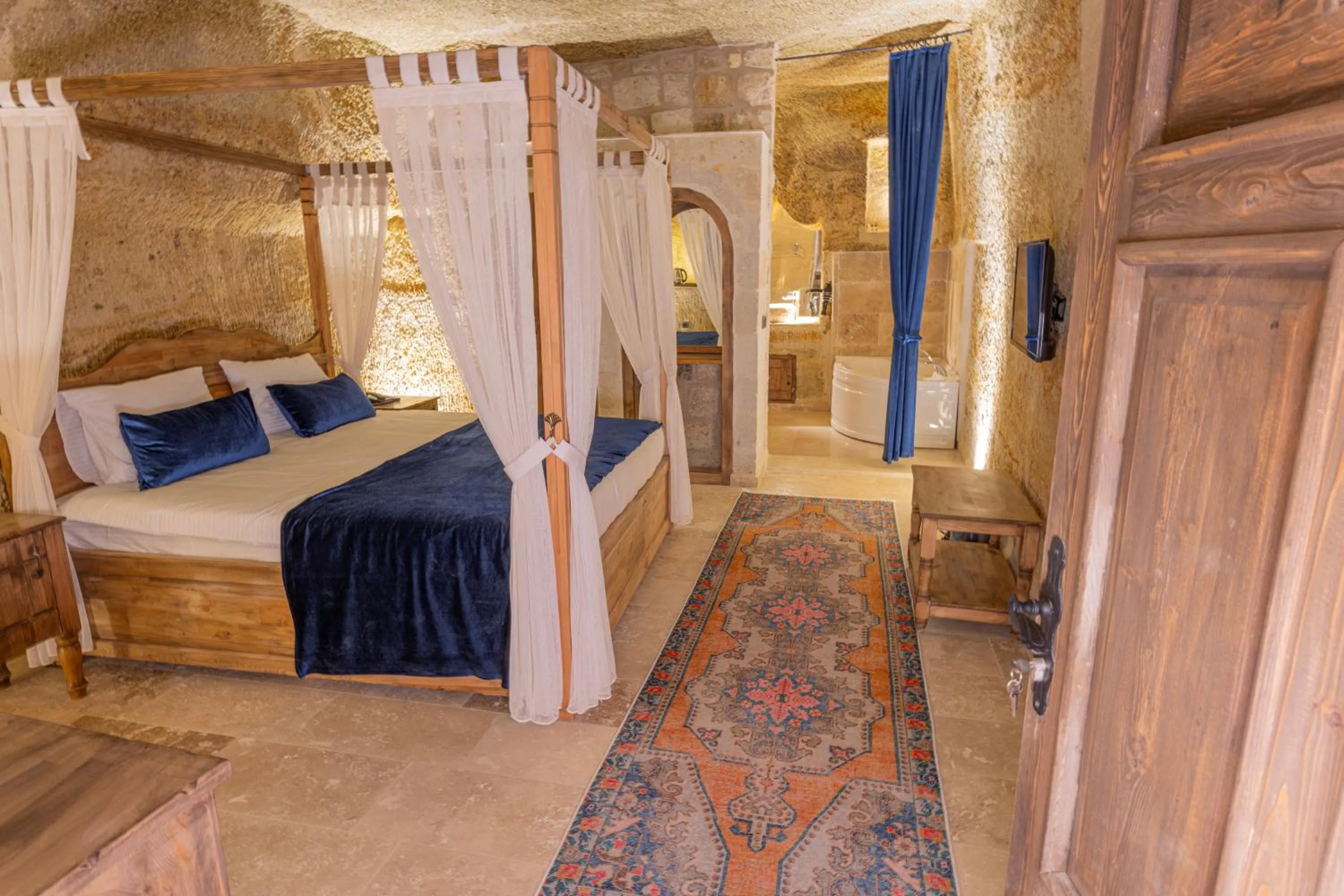 Bed in Chakra Special Caves