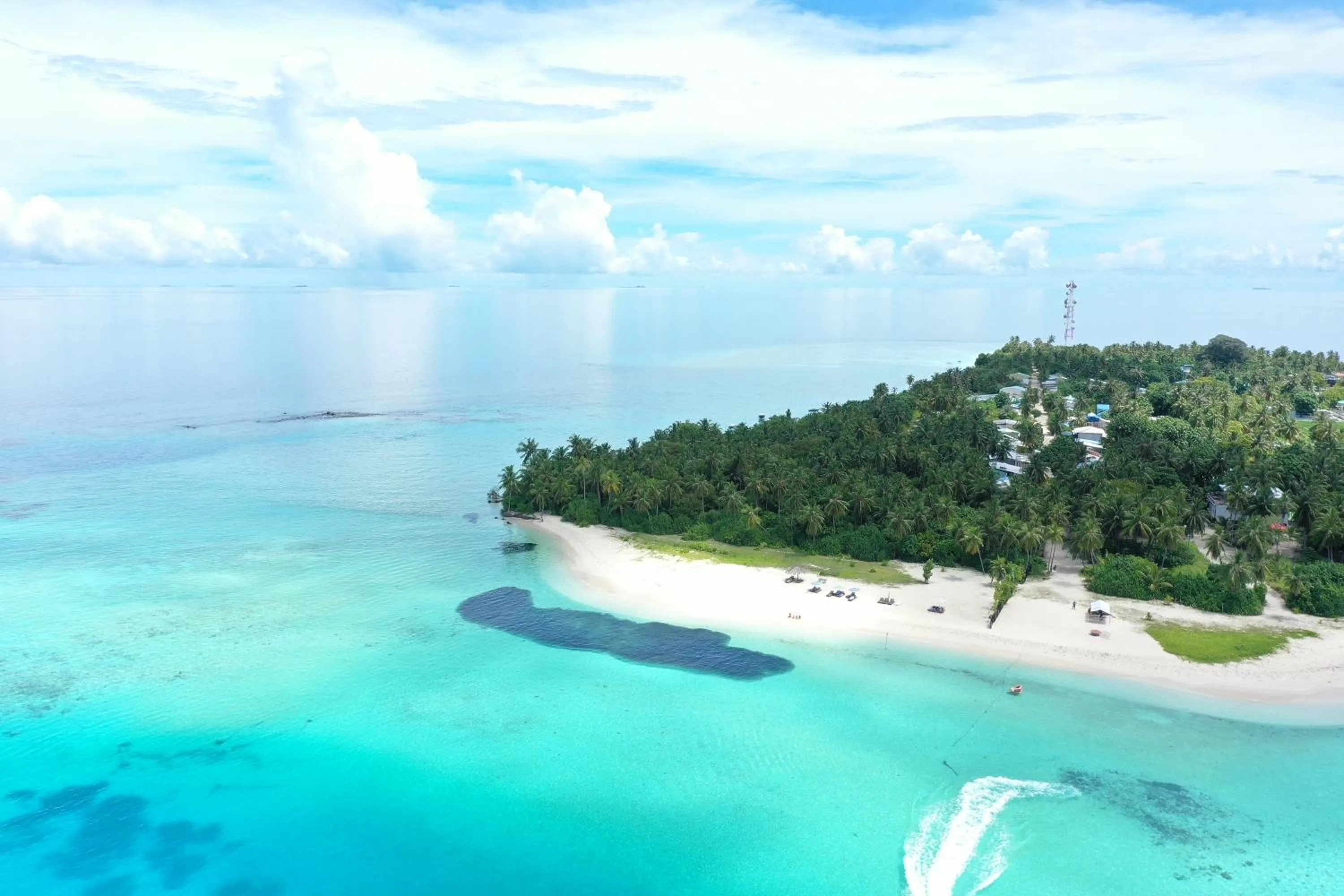 Day in Manta Sea View Himandhoo