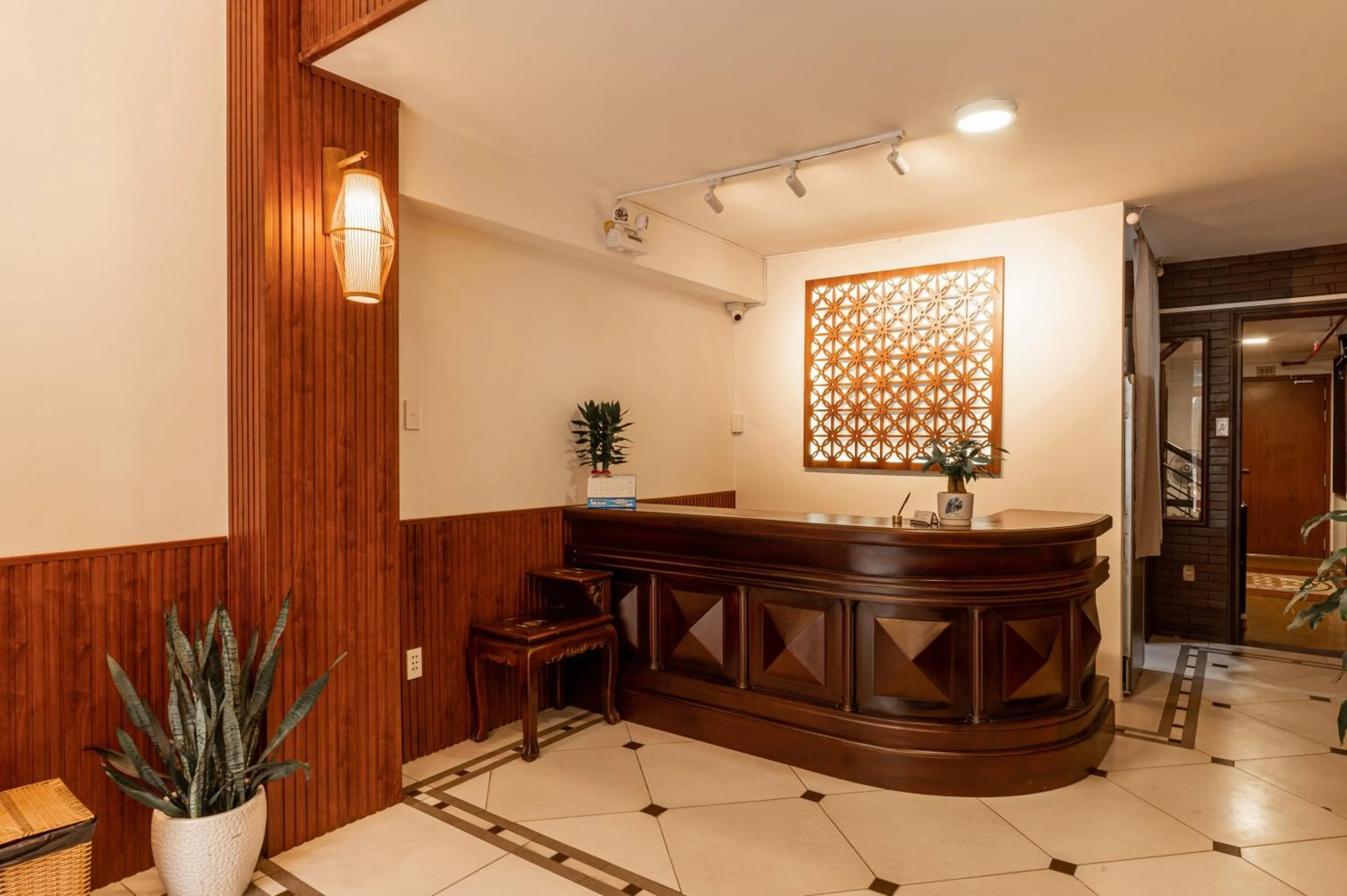 Lobby or reception in Lantern Hotel