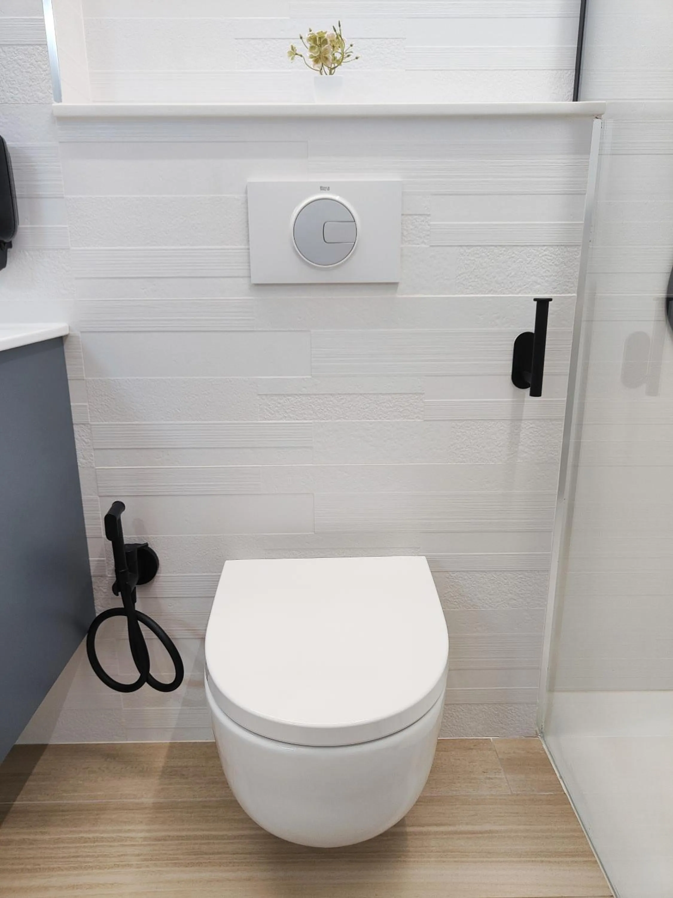 Toilet in Apartamentos Centro Oviedo Caveda