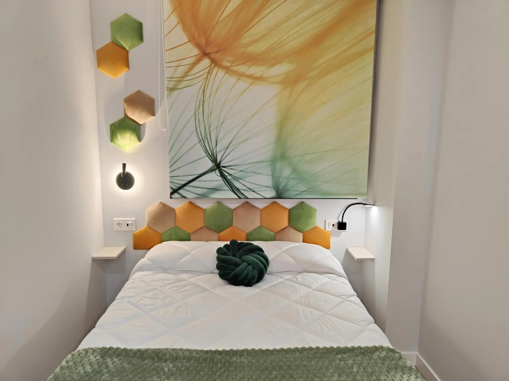 Bed in Apartamentos Centro Oviedo Caveda