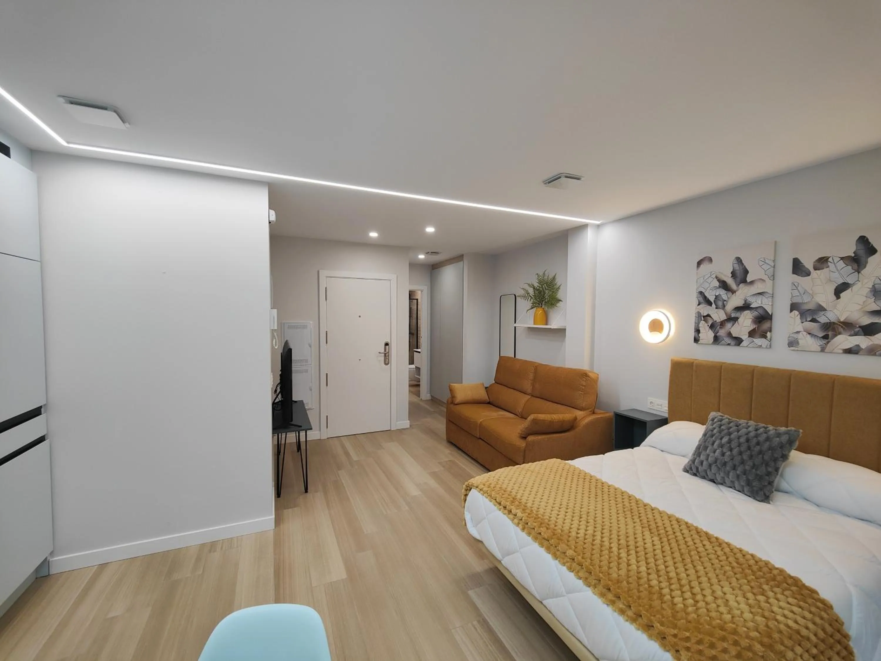 Bed in Apartamentos Centro Oviedo Caveda