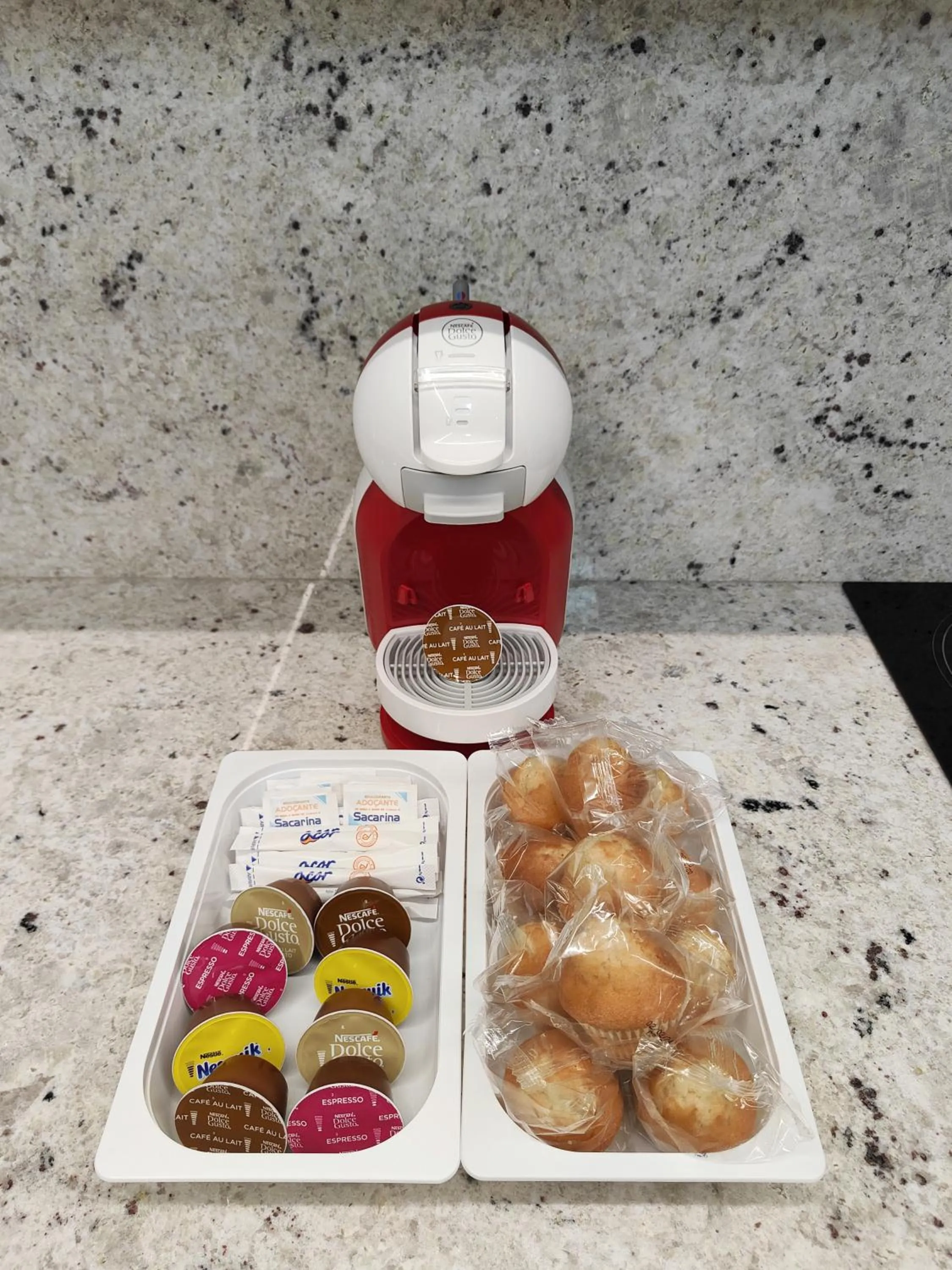 Coffee/tea facilities in Apartamentos Centro Oviedo Caveda