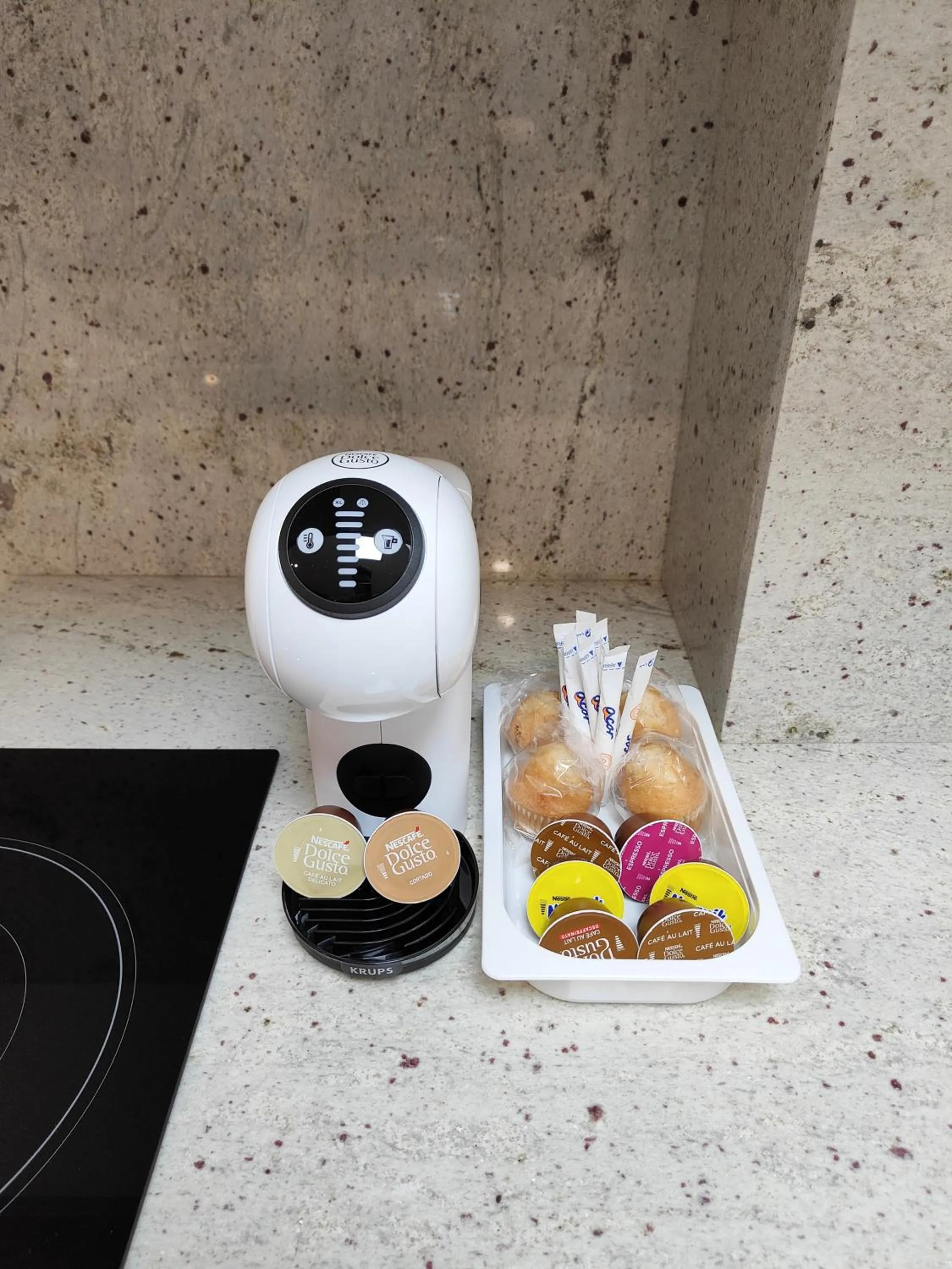 Coffee/tea facilities in Apartamentos Centro Oviedo Caveda