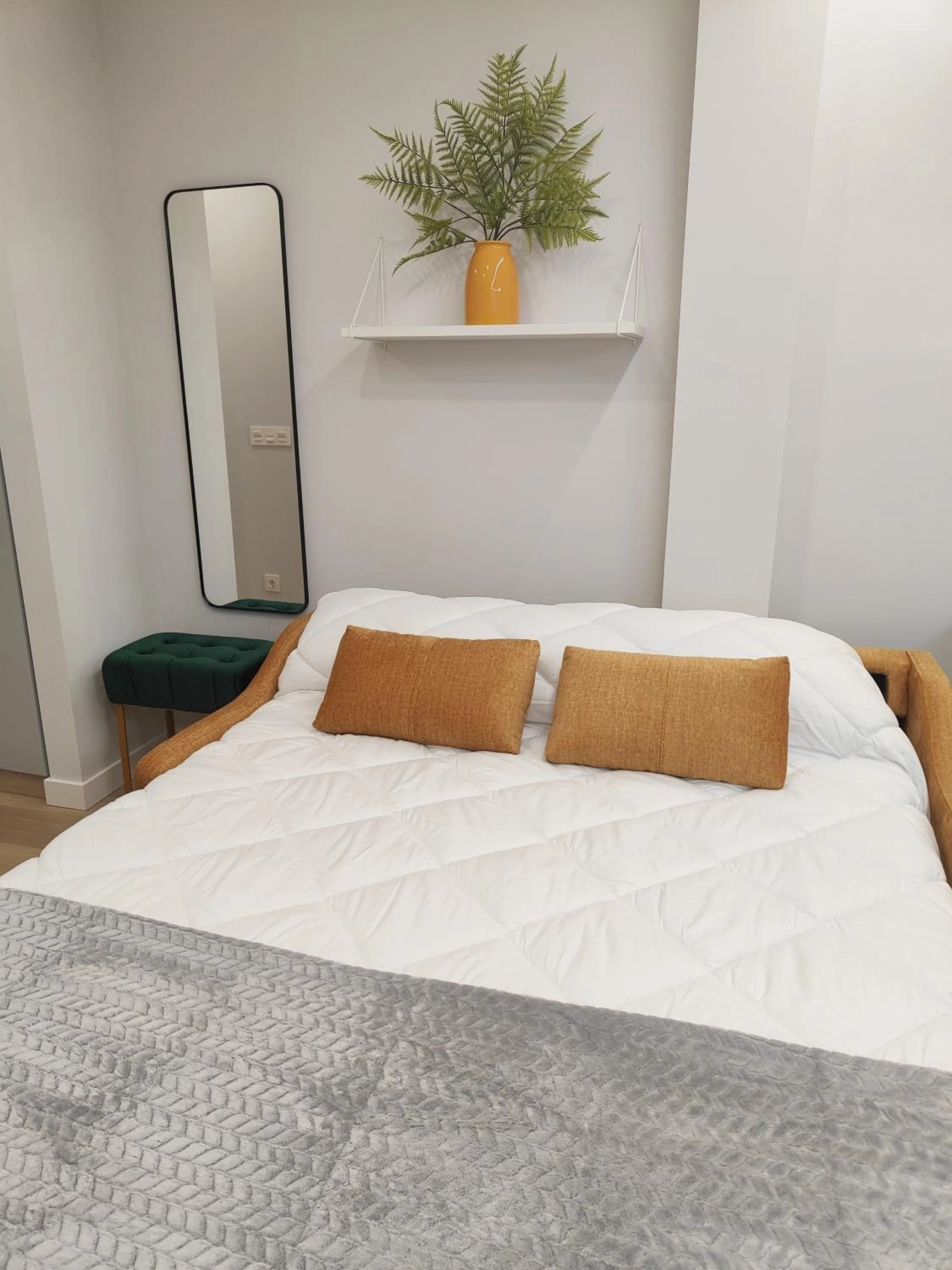 Bed in Apartamentos Centro Oviedo Caveda