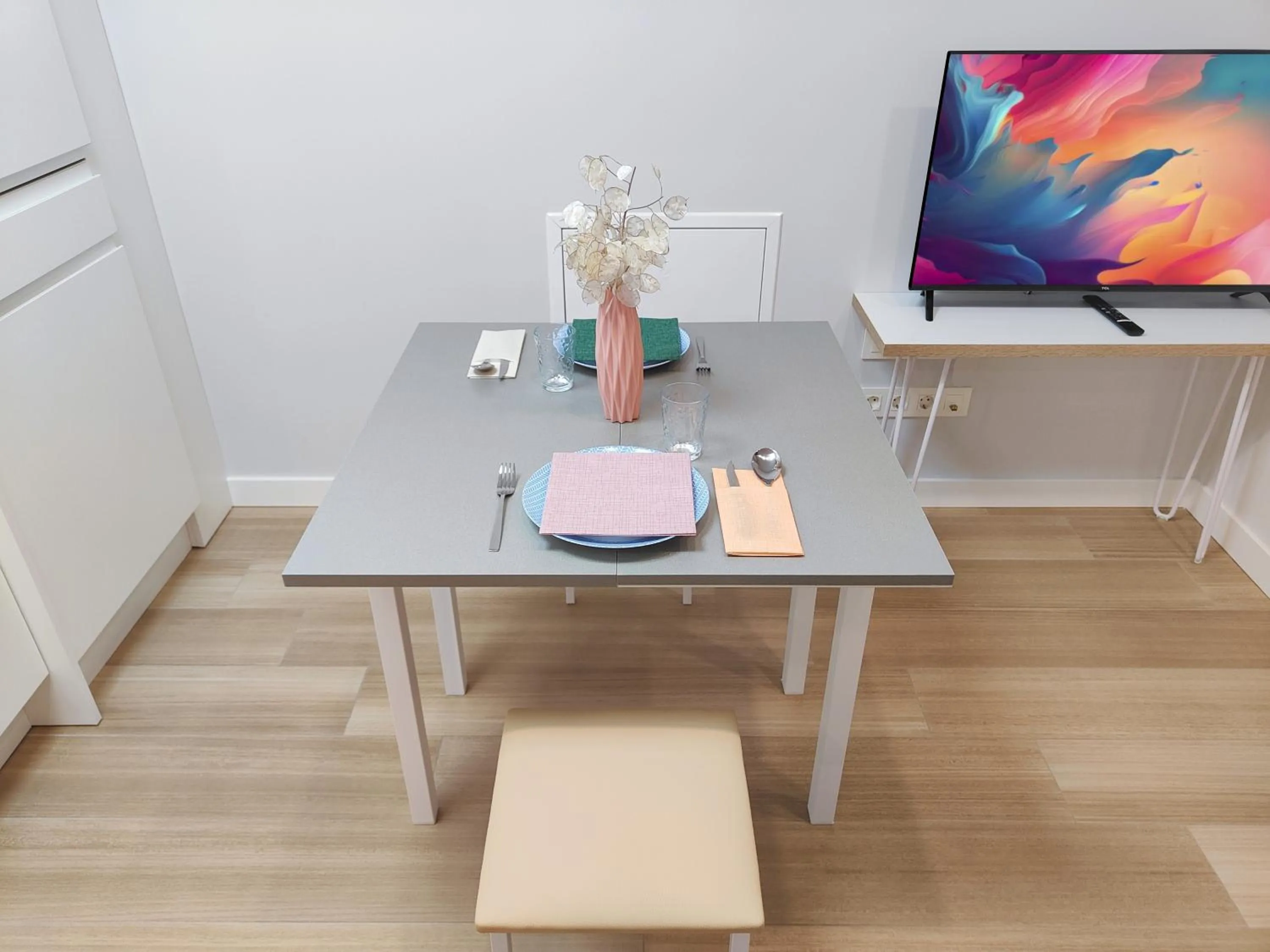 TV and multimedia in Apartamentos Centro Oviedo Caveda