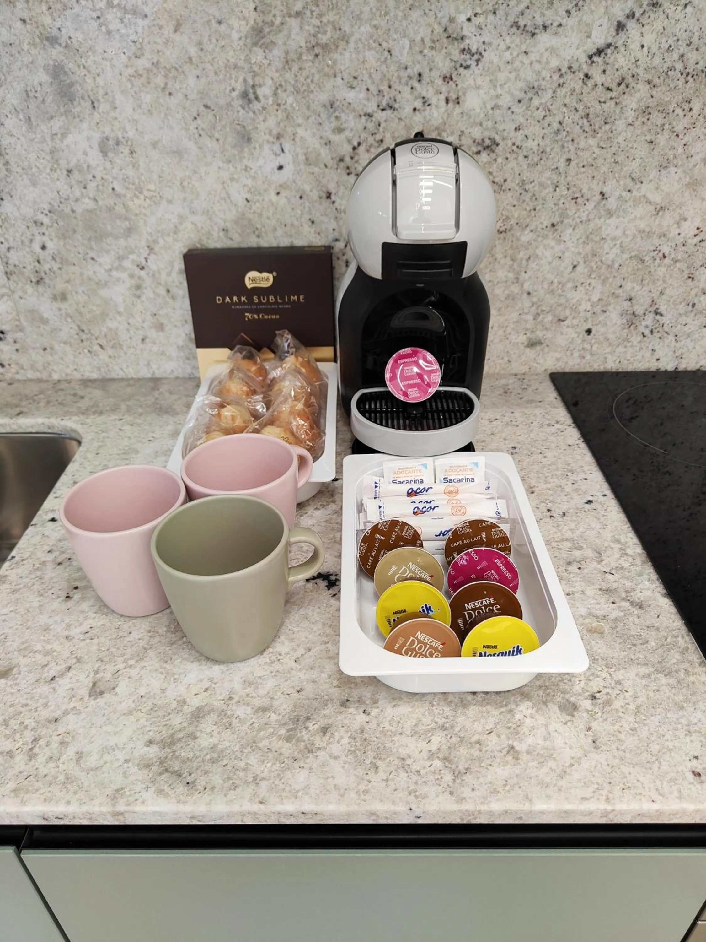 Coffee/tea facilities in Apartamentos Centro Oviedo Caveda