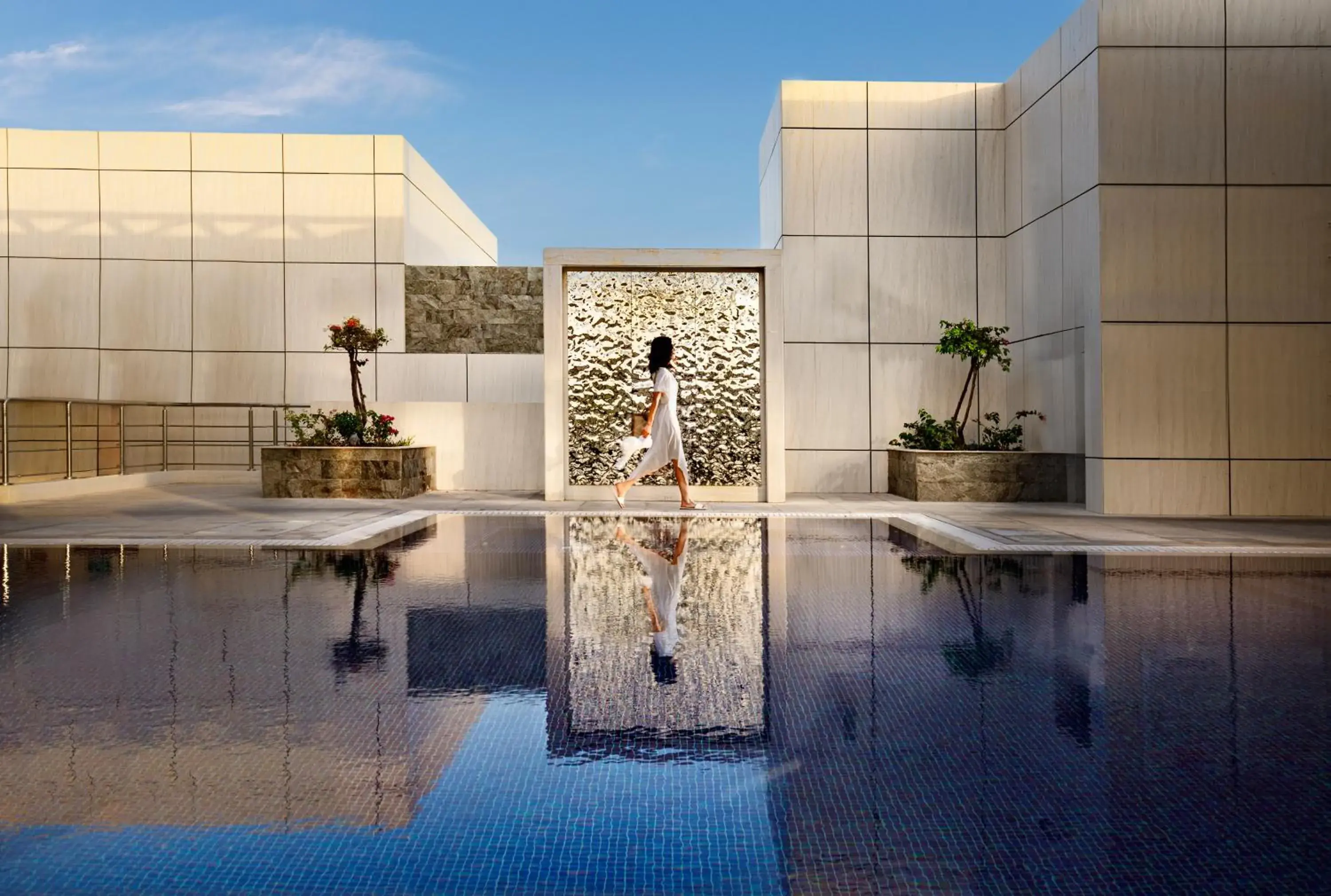 Swimming pool in Millennium Place Doha Swimming pool in Millennium Place Doha