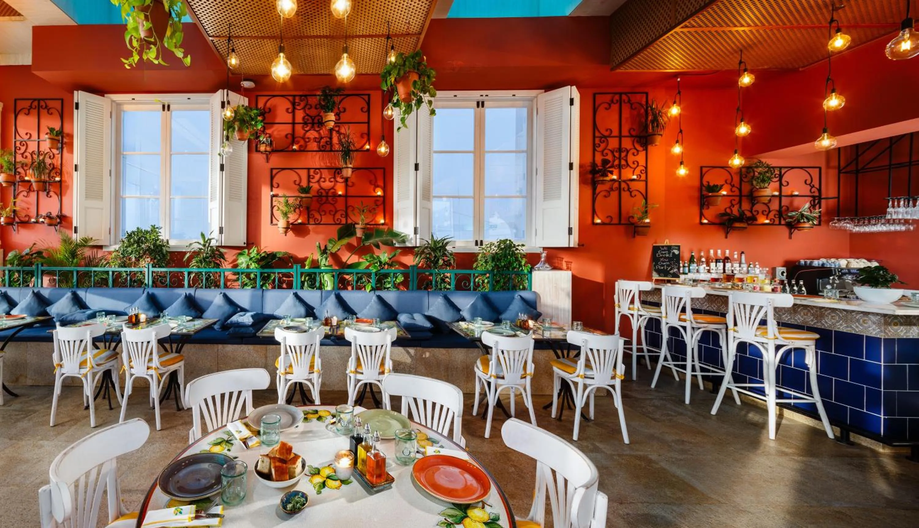 Restaurant/places to eat in Millennium Place Doha