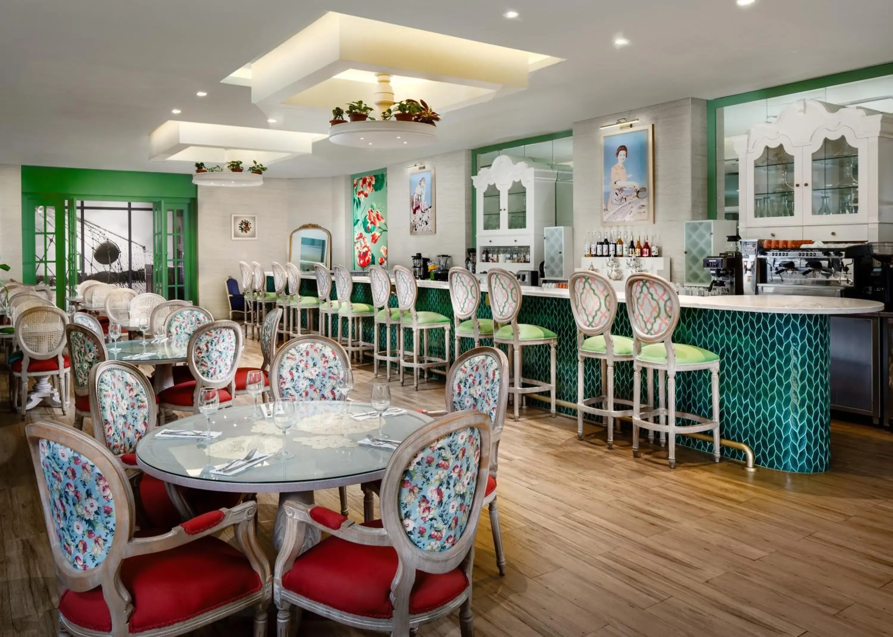 Restaurant/places to eat in Millennium Place Doha Restaurant/places to eat in Millennium Place Doha