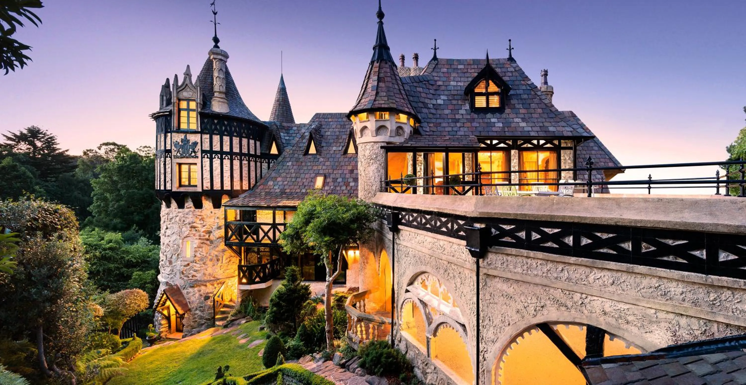 Thorngrove Manor