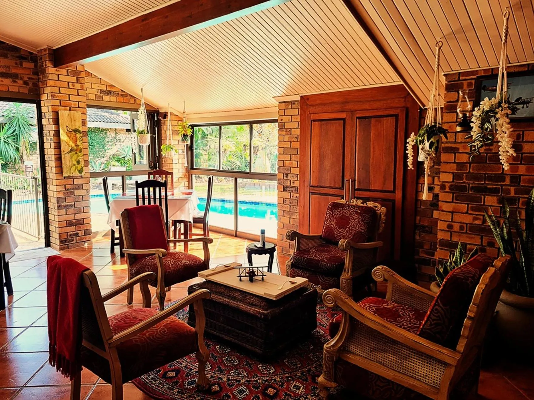 Seating area in Barnstormers Rest