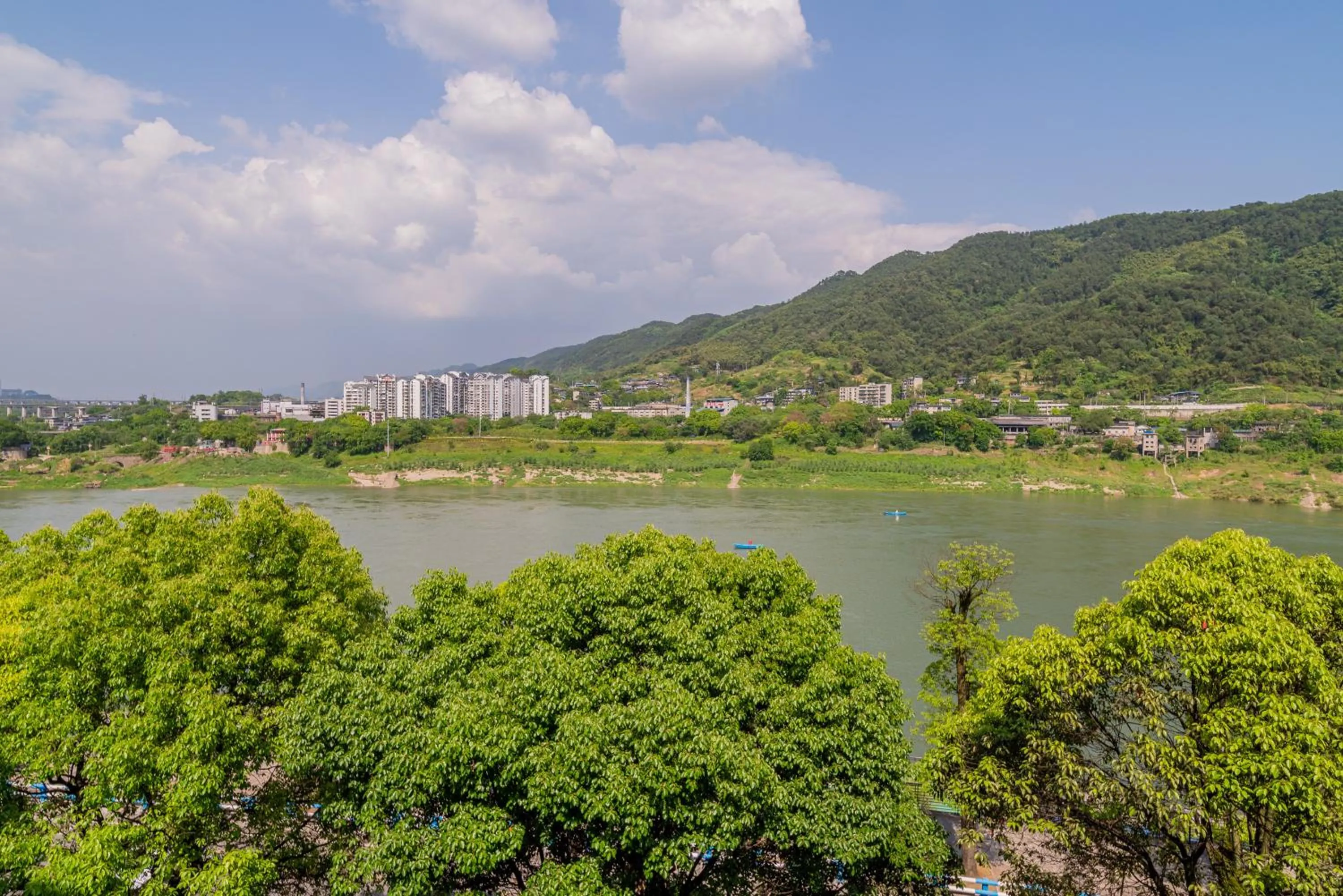 River view in Wuyu Hotel Chongqing Southwest University & Jialing Riverside