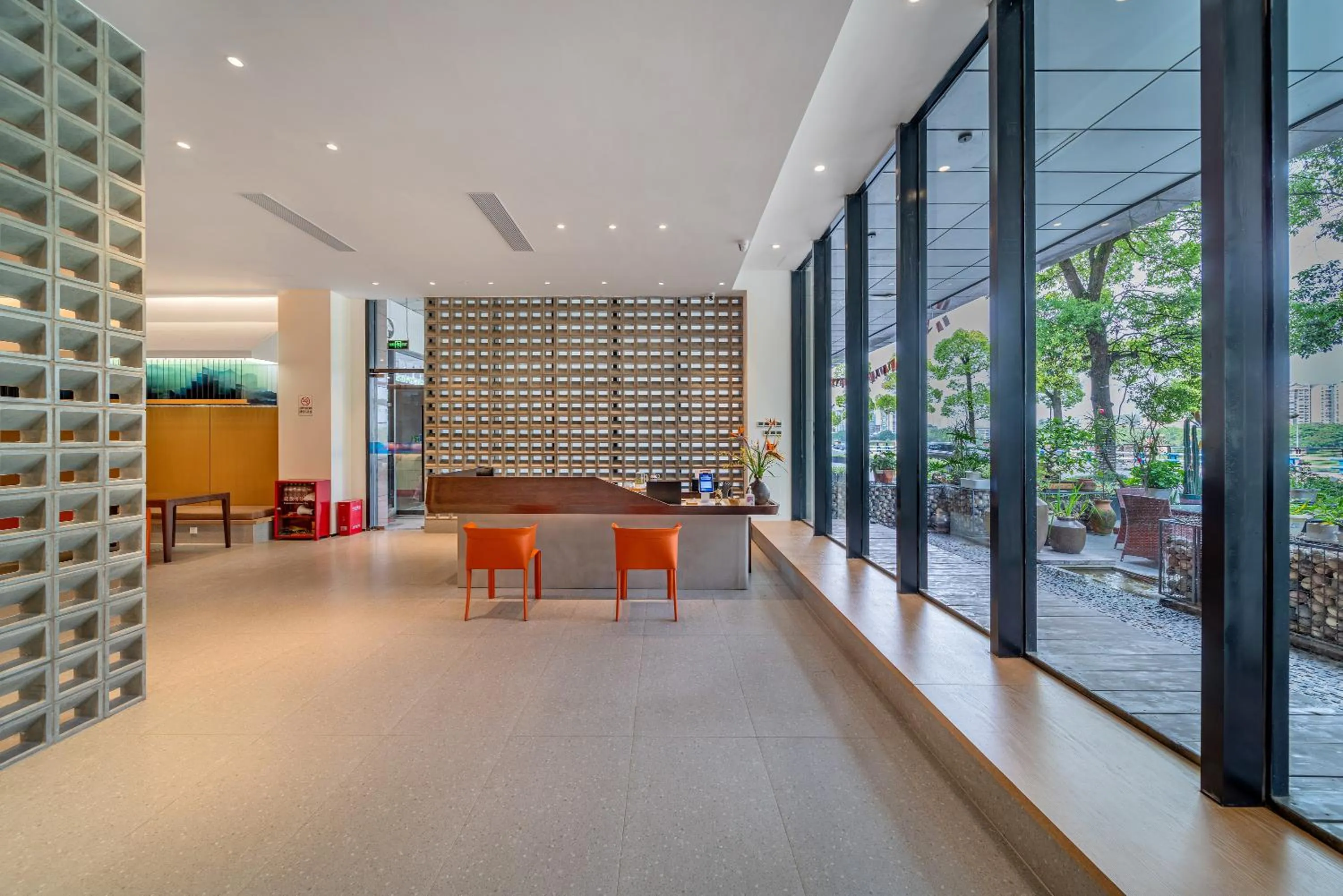 Seating area in Wuyu Hotel Chongqing Southwest University & Jialing Riverside
