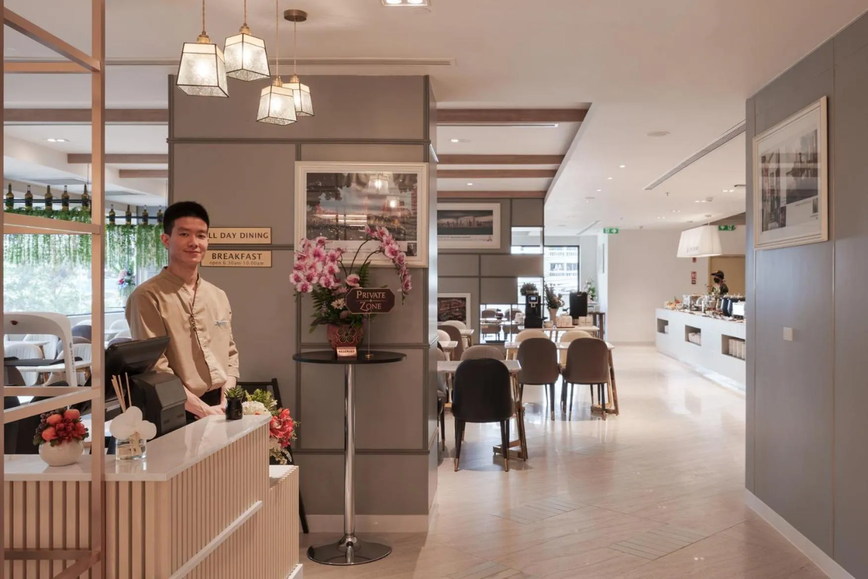 Restaurant/places to eat in Shenzhen Tower Hotel Bangkok