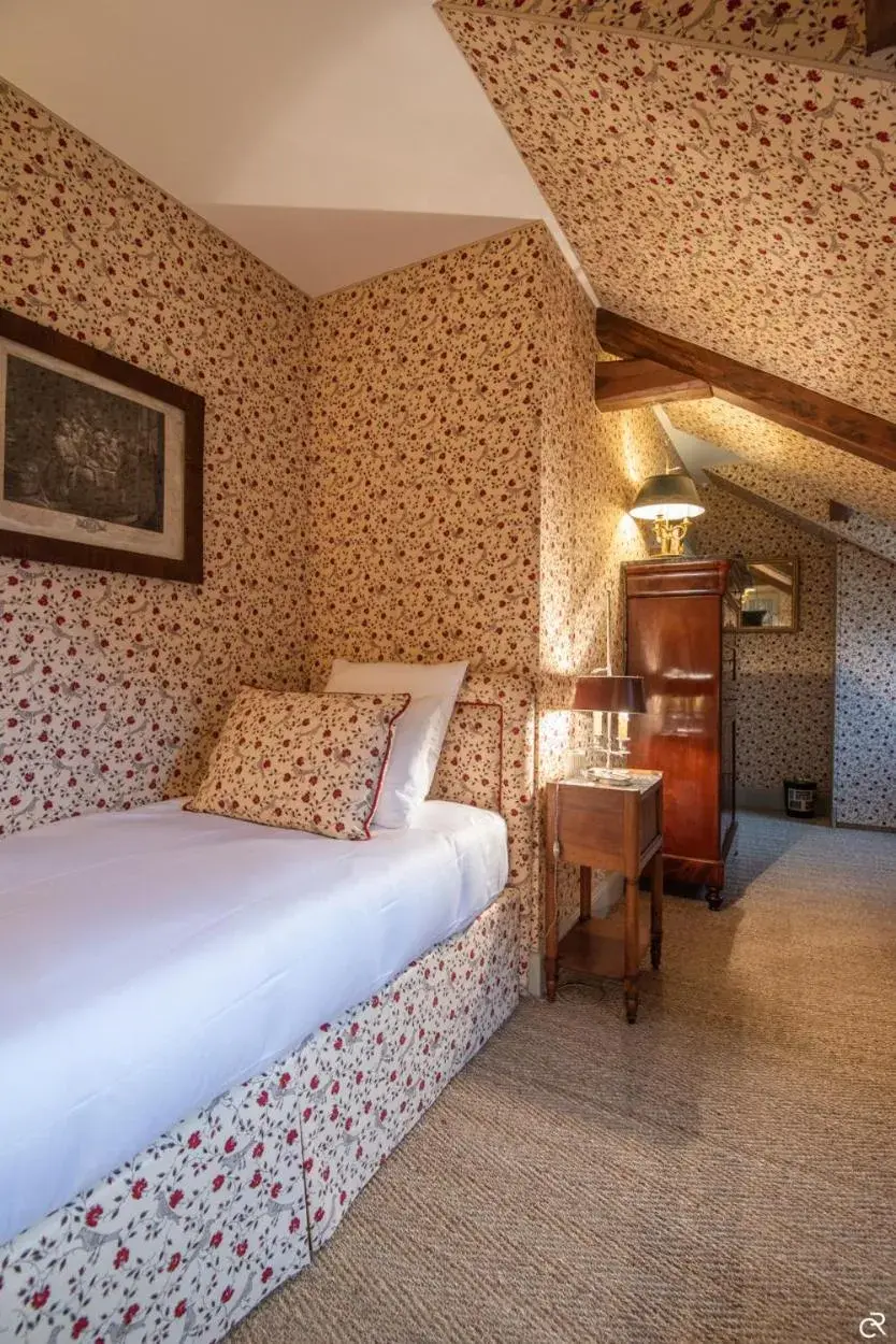 Twin Room with Private Bathroom in Manoir des Basses Rivières Twin Room with Private Bathroom in Manoir des Basses Rivières