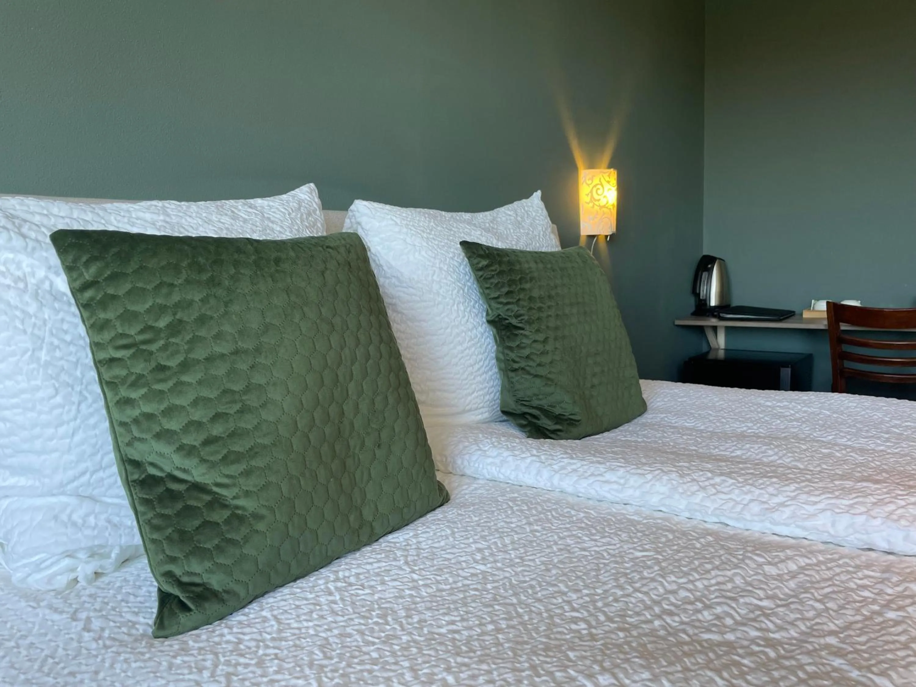 Bed in Hotel Rooms