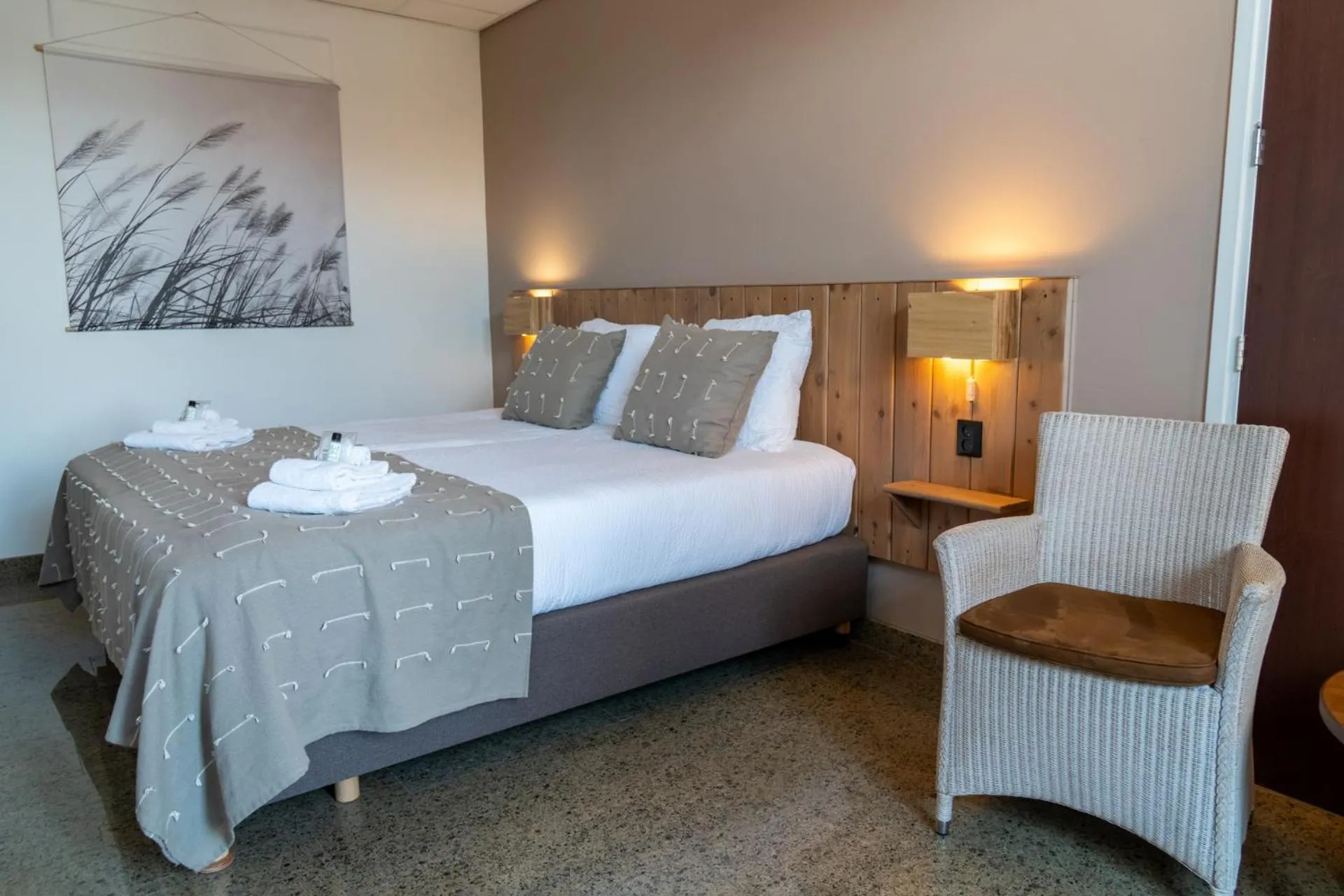 Photo of the whole room, Bed in Hotel Rooms