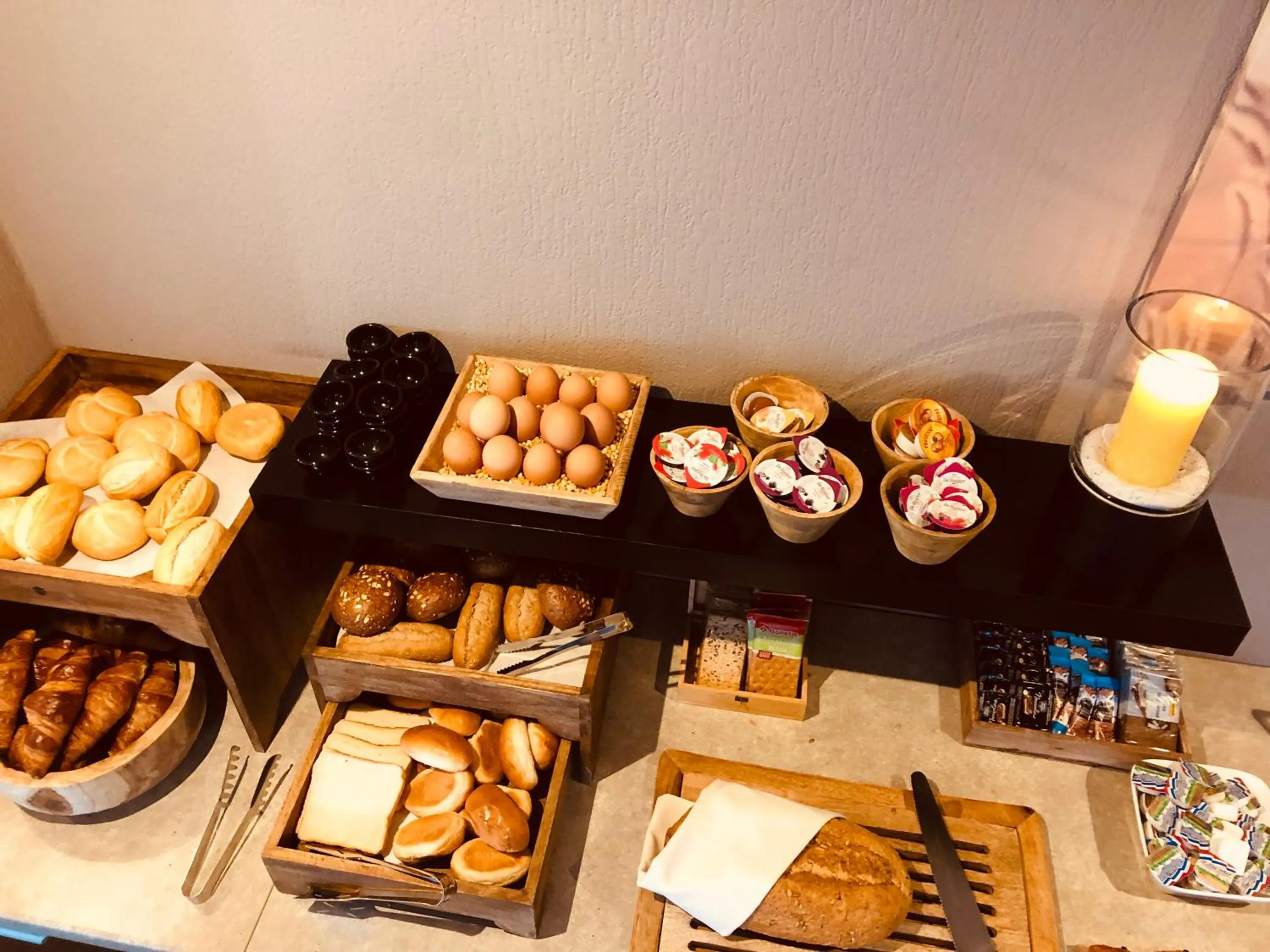 Food and drinks in Hotel Rooms