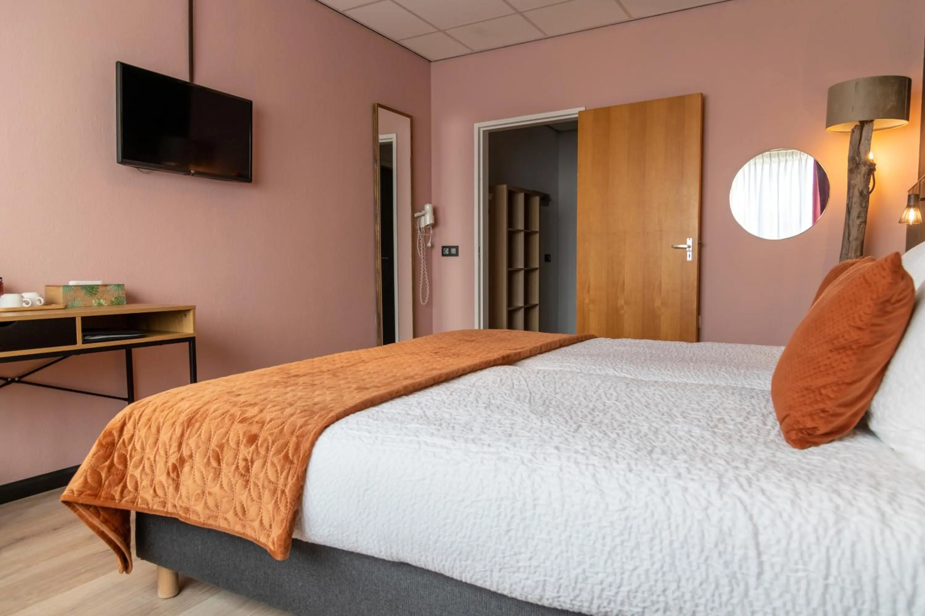 Photo of the whole room, Bed in Hotel Rooms