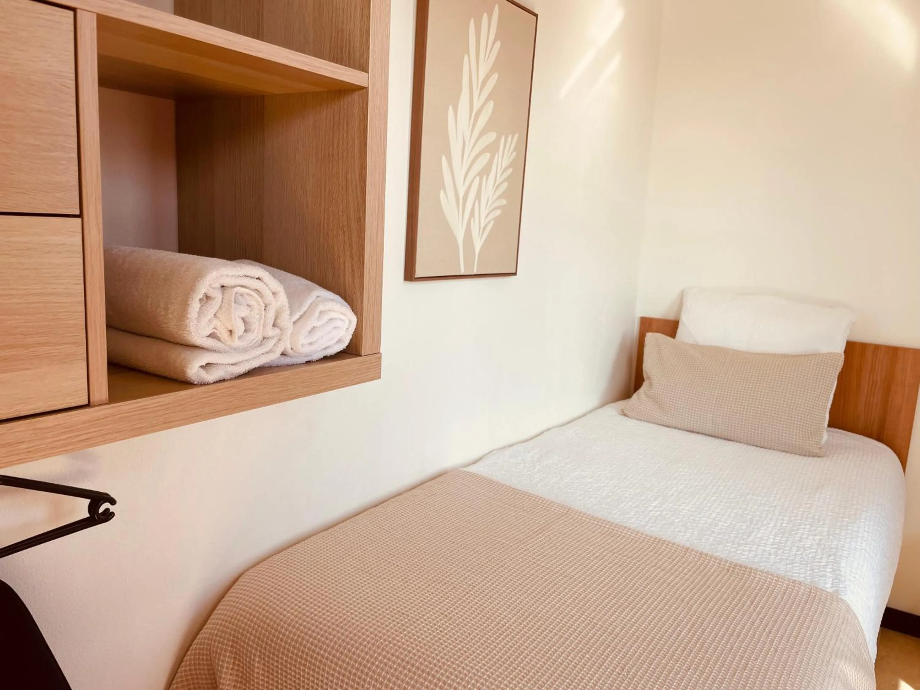 Bed in Hotel Rooms