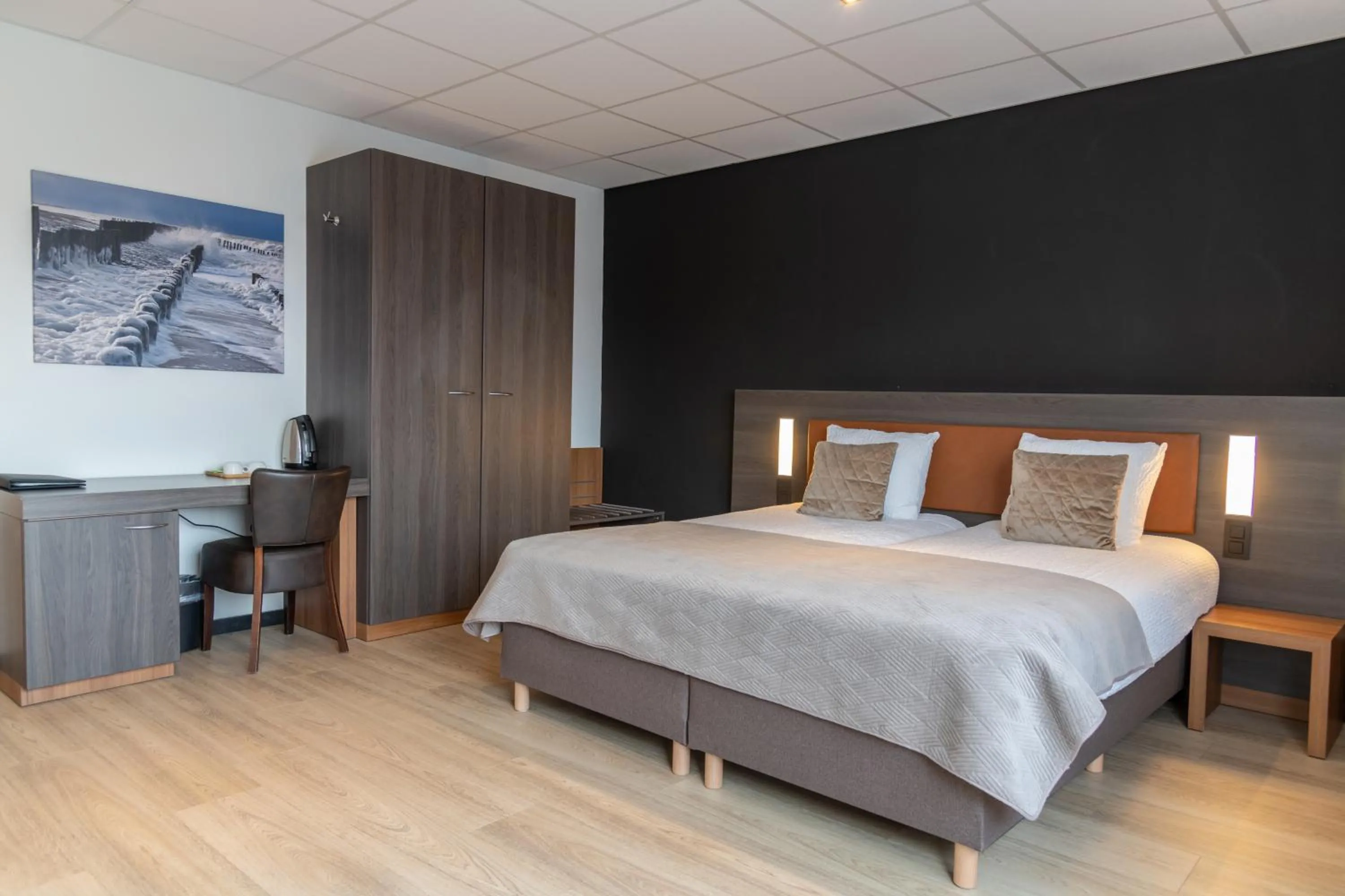 Photo of the whole room, Bed in Hotel Rooms