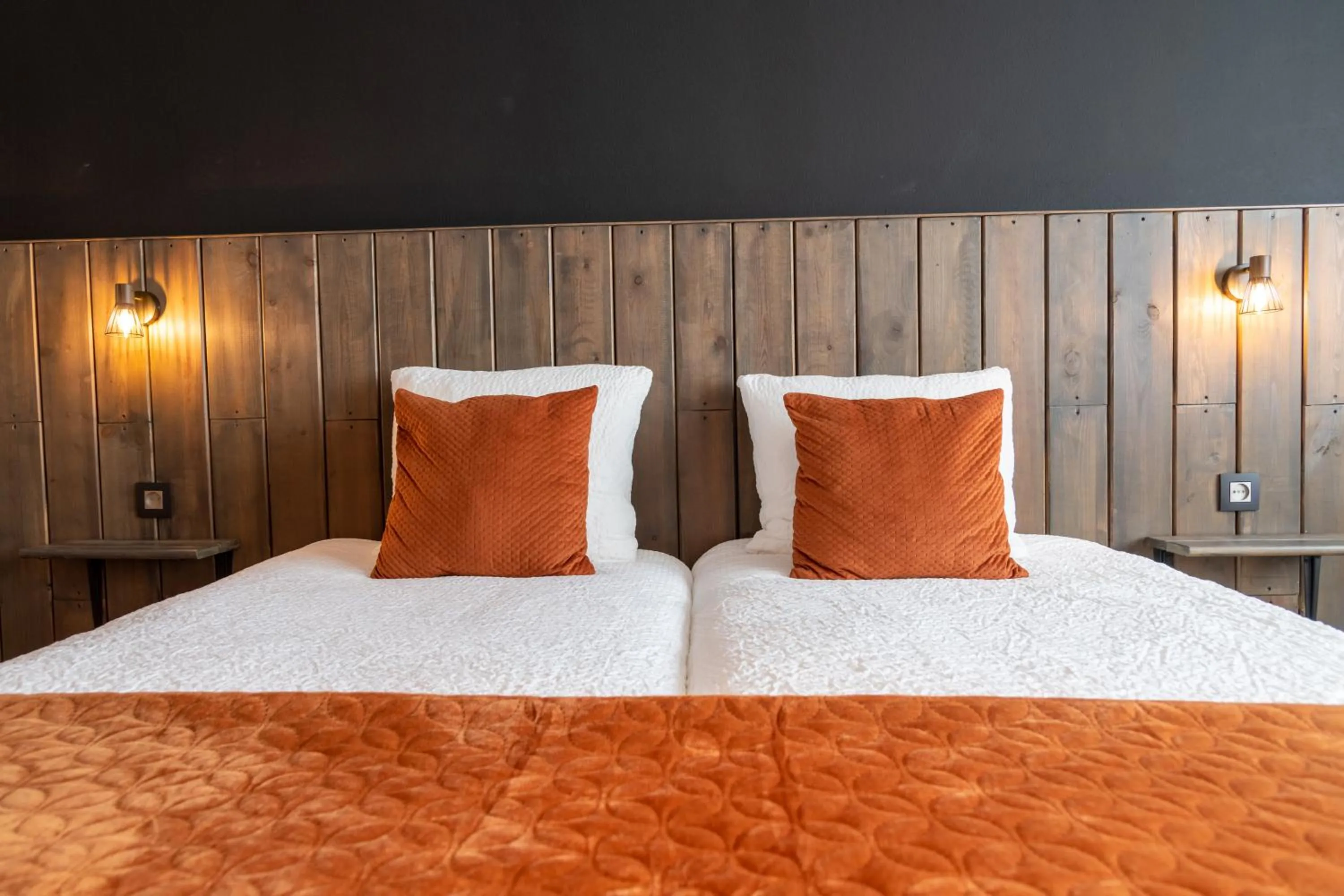 Bedroom, Bed in Hotel Rooms
