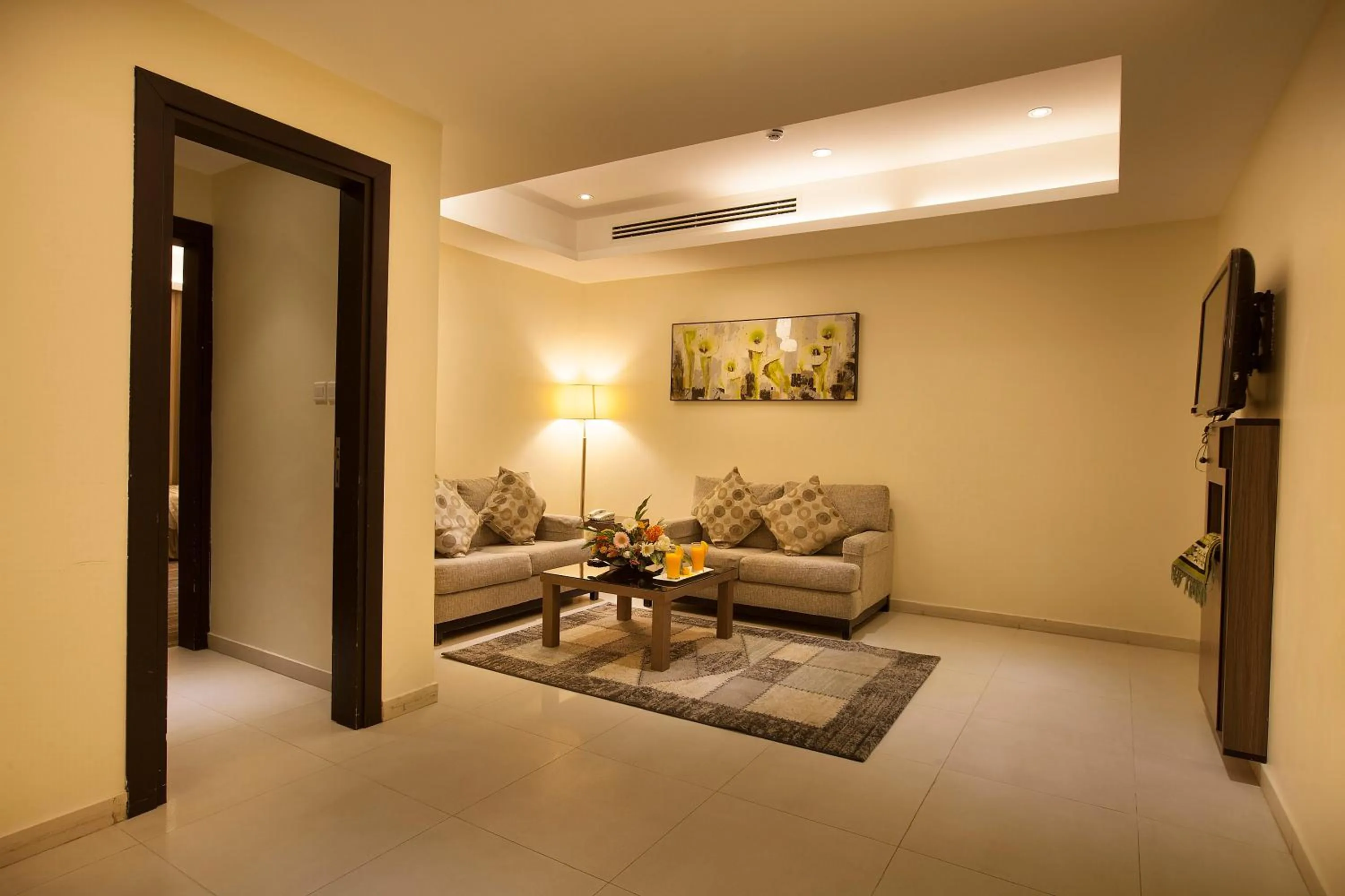 Living room in لي لي جراند للشقق المخدومة - درجة اقتصادية